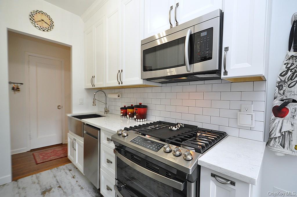 #13 photo, 143 Garth Road, Scarsdale , NY 10583