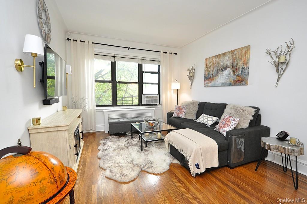 #3 photo, 143 Garth Road, Scarsdale , NY 10583