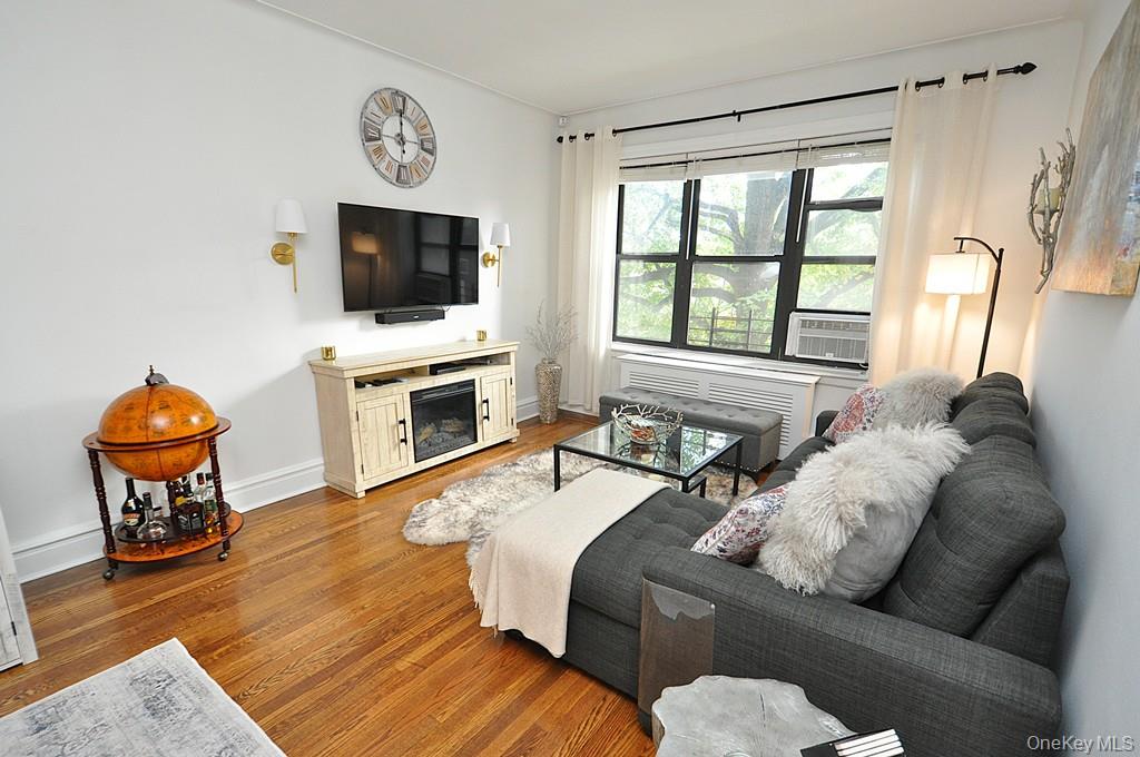 #4 photo, 143 Garth Road, Scarsdale , NY 10583