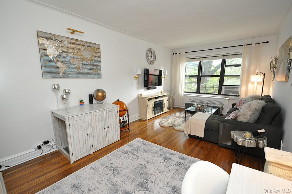 #7 photo, 143 Garth Road, Scarsdale , NY 10583