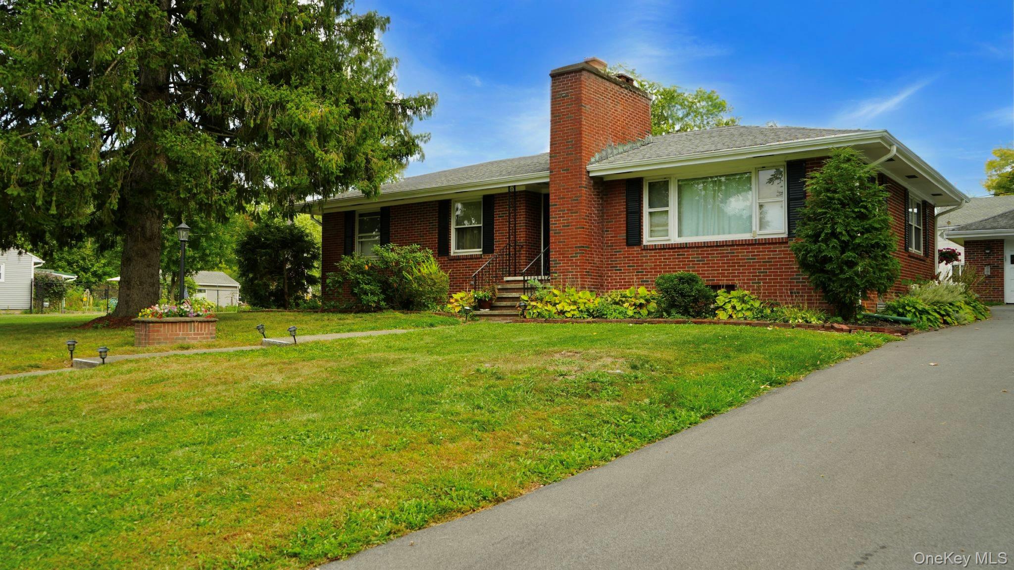 #1 photo, 9 E Marie Street, Hudson , NY 12534