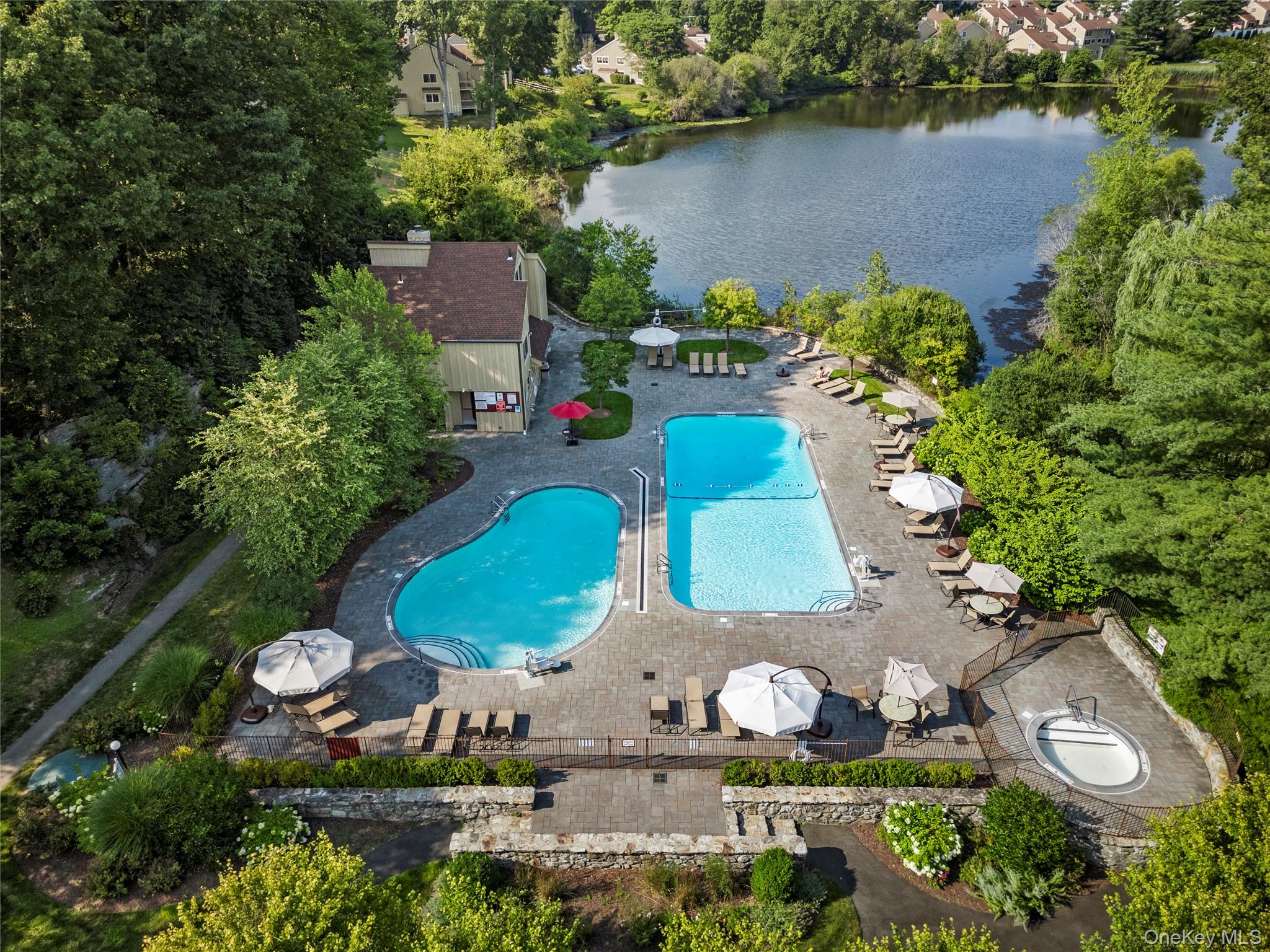 #20 photo, 61 Fox Run, South Salem , NY 10590