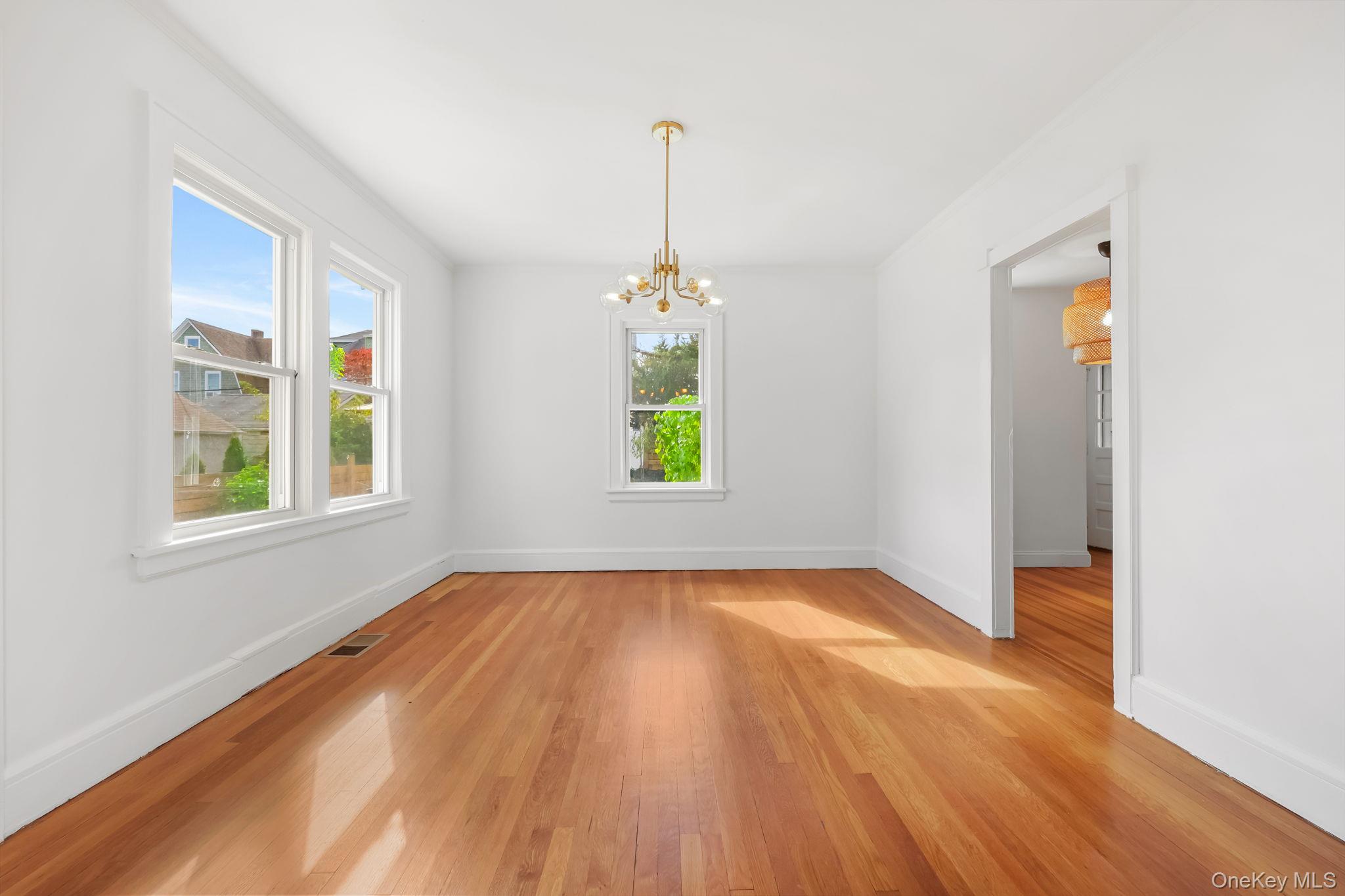 #6 photo, 44 Rhodes Street, New Rochelle , NY 10801