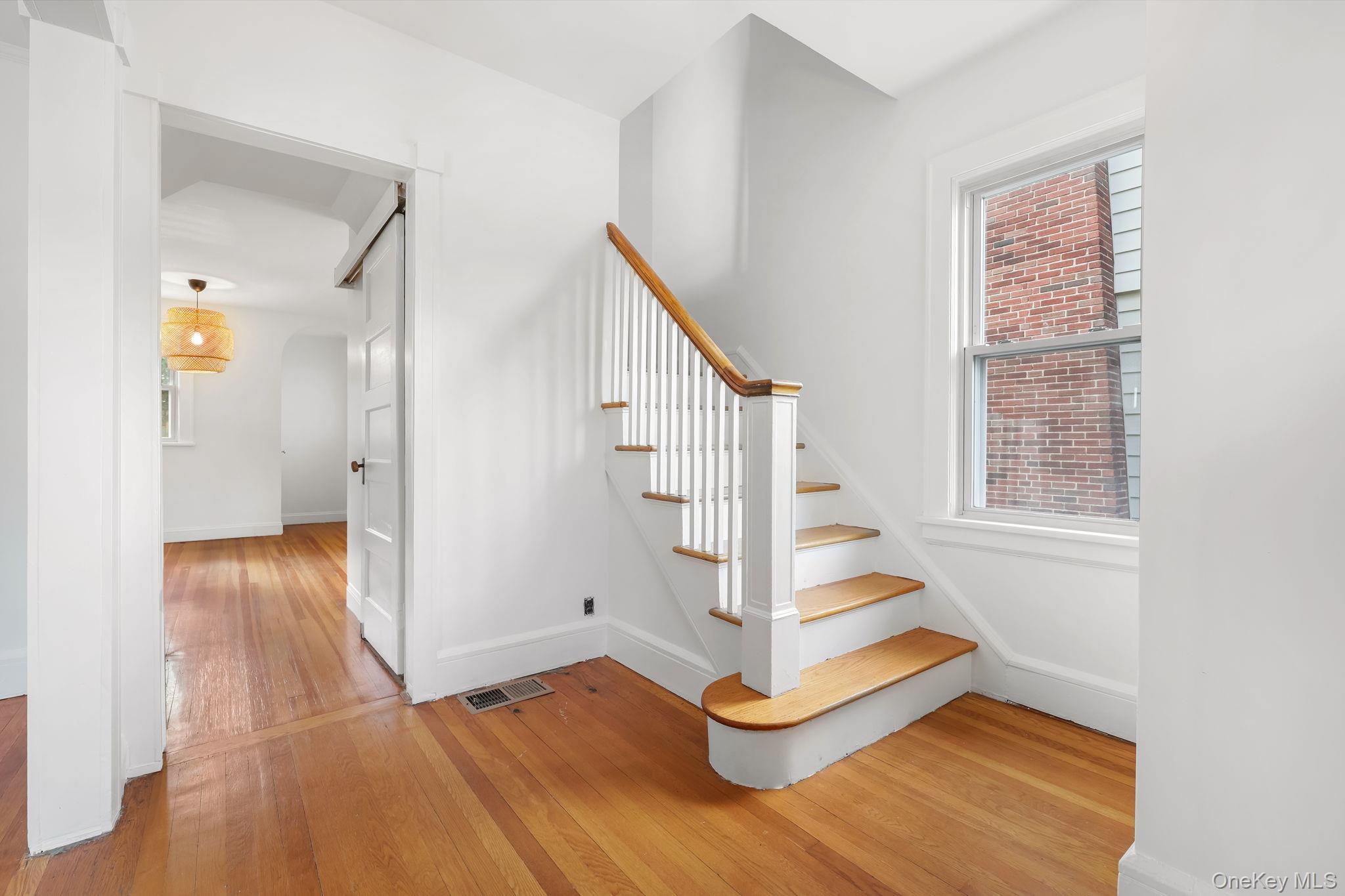 #9 photo, 44 Rhodes Street, New Rochelle , NY 10801