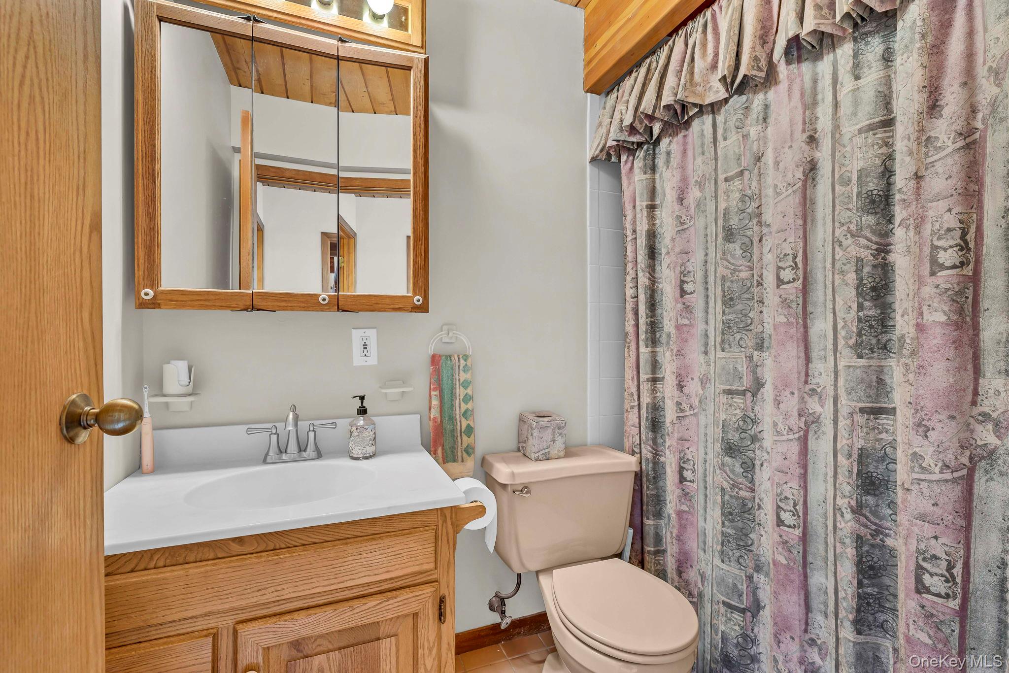 #18 photo, 20 Deer Ridge Road, Garrison , NY 10524