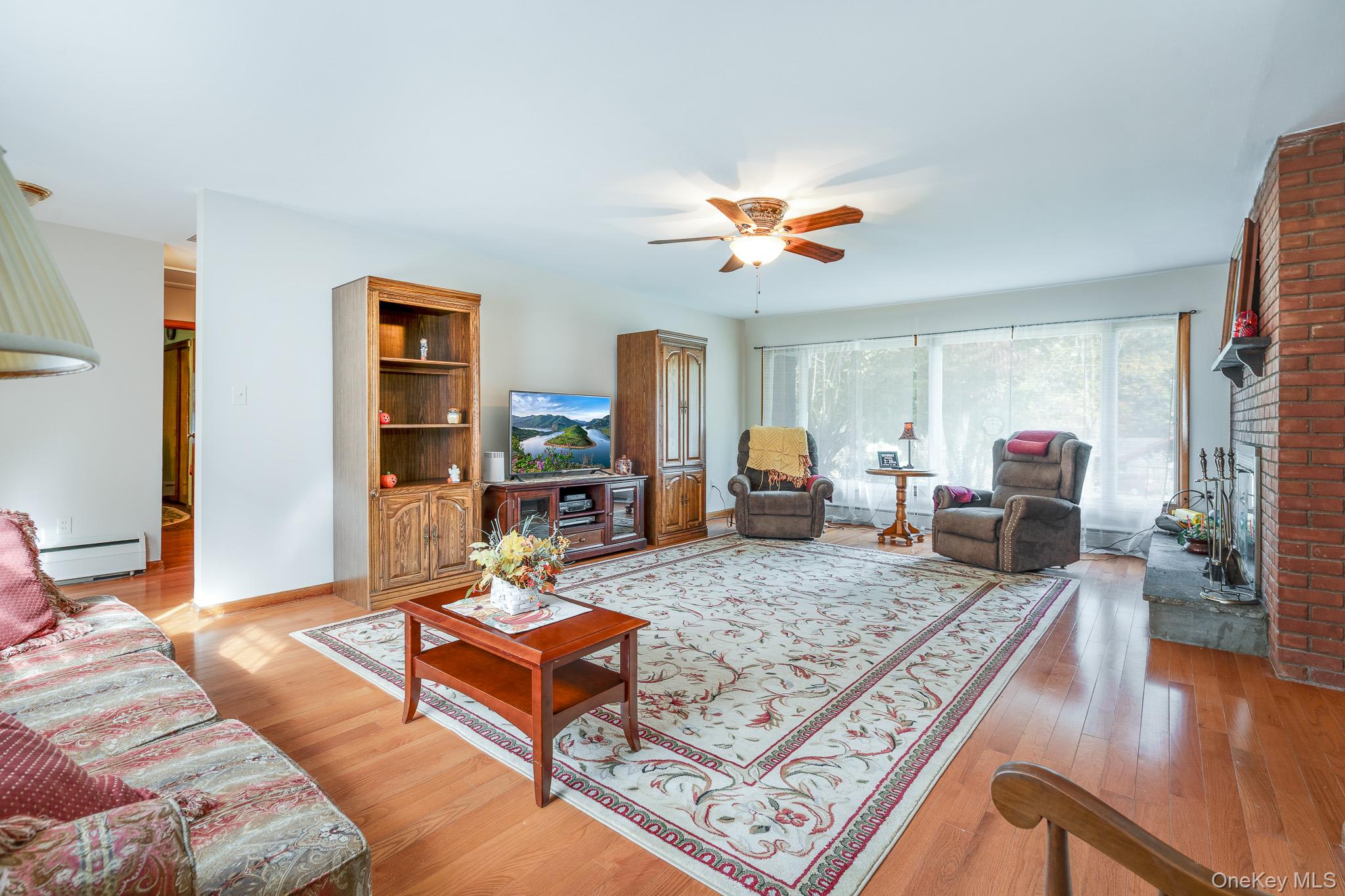 #3 photo, 8 Dogwood Hills Road, Newburgh , NY 12550