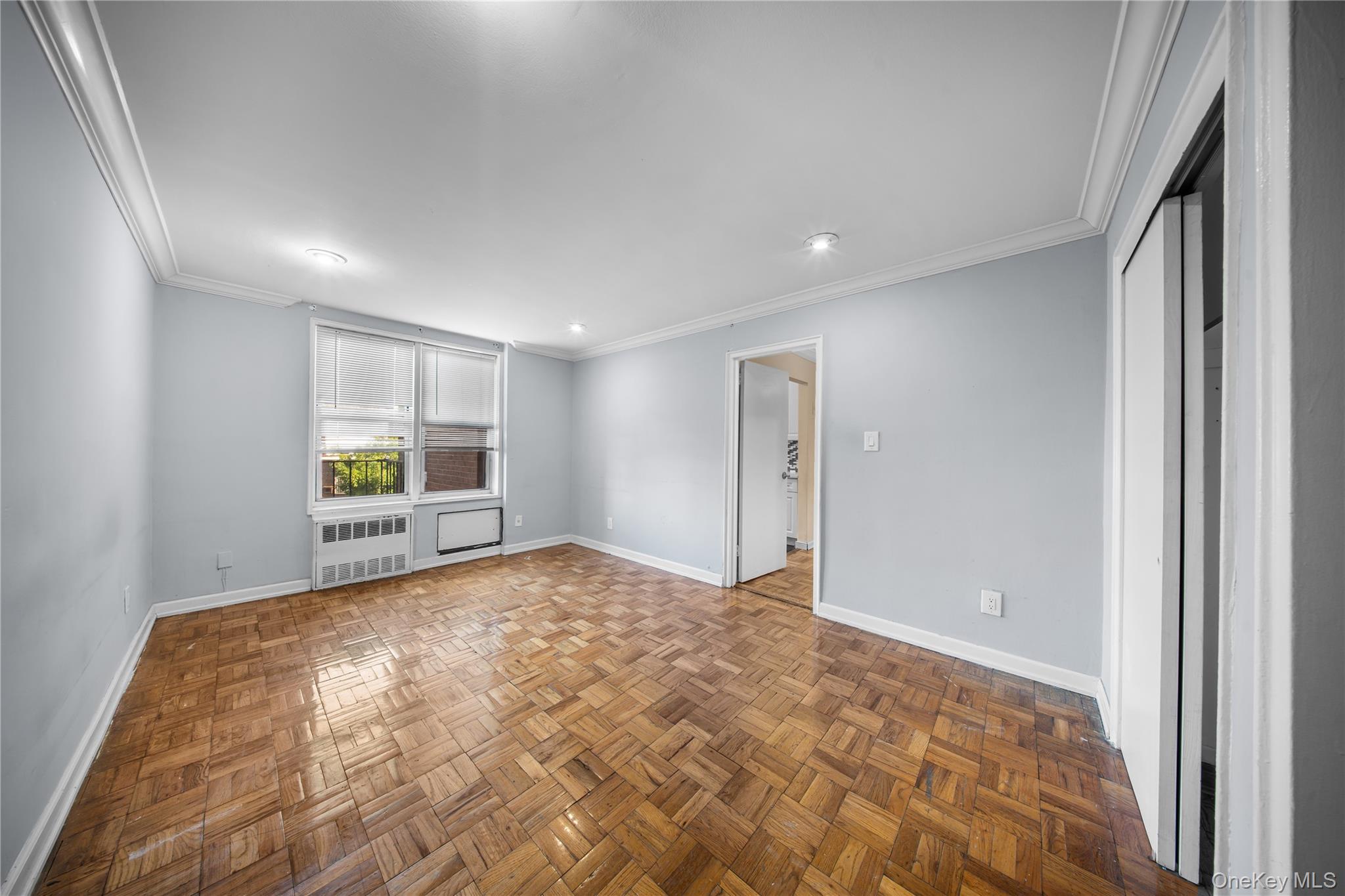 #14 photo, 67-50 Thornton Place, クイーンズ区 Forest Hills , NY 11375