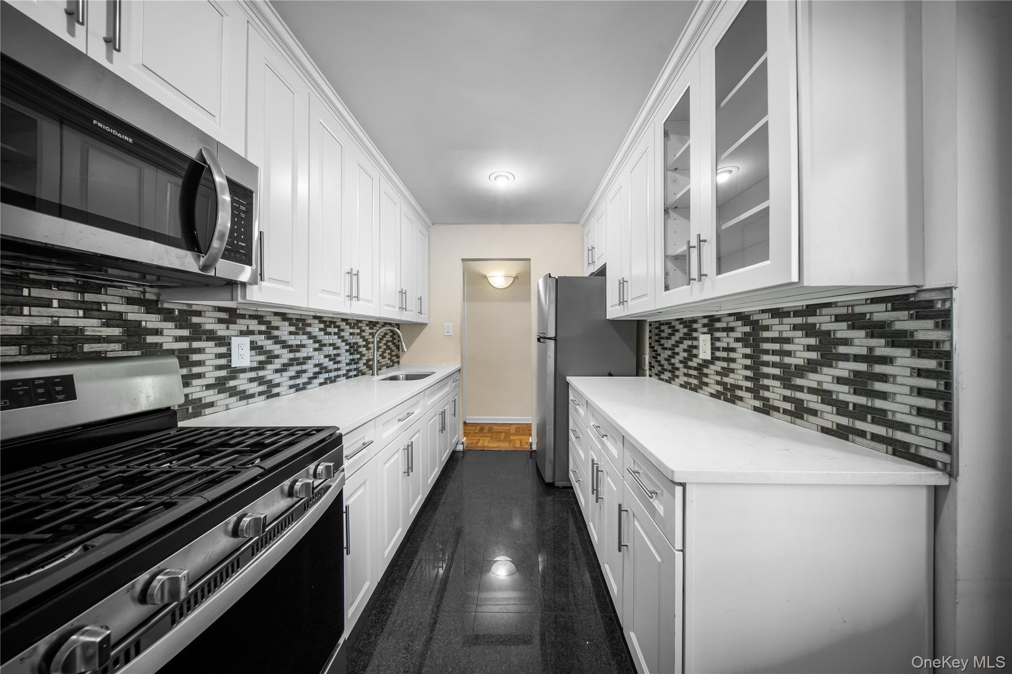 #8 photo, 67-50 Thornton Place, クイーンズ区 Forest Hills , NY 11375