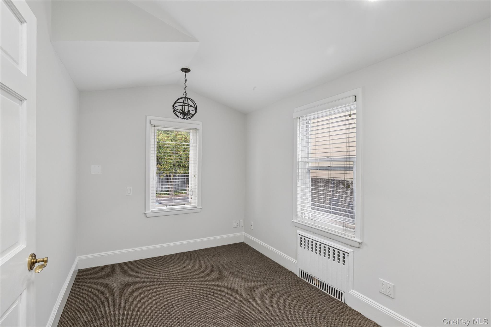 #20 photo, 151 Steamboat Road, ナッソー郡 Great Neck , NY 11024