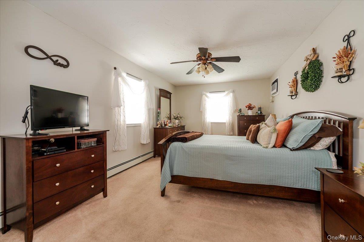 #13 photo, 165 Davis Avenue, ナッソー郡 Inwood , NY 11096