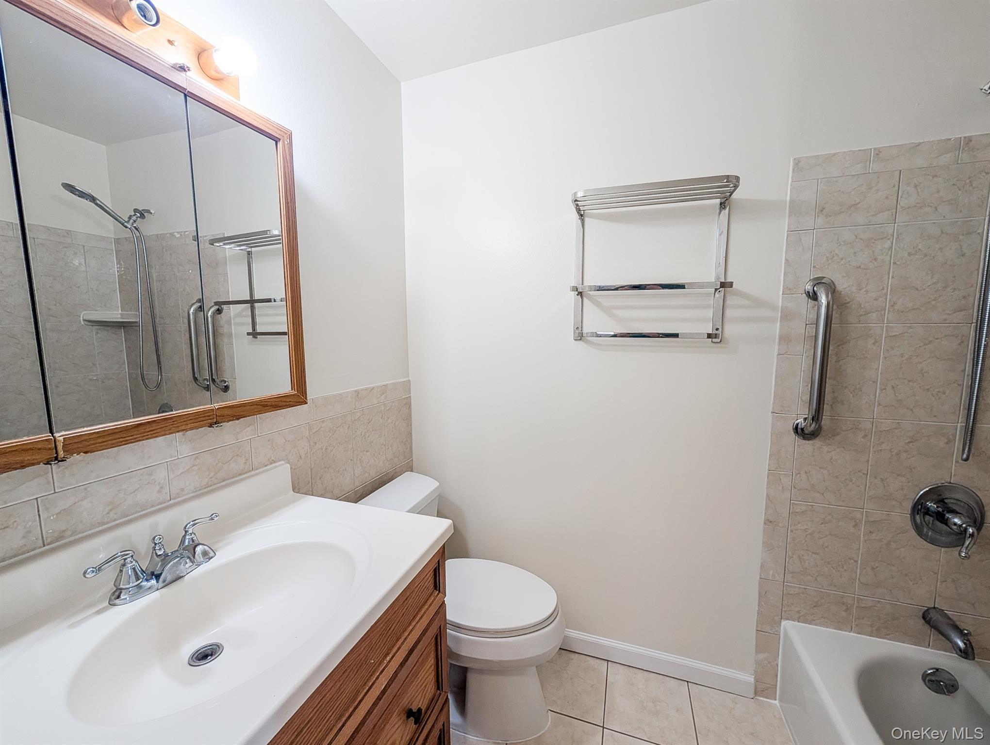 #11 photo, 73 Rocky Point Yaphank Rd, サフォーク郡 Rocky Point , NY 11778