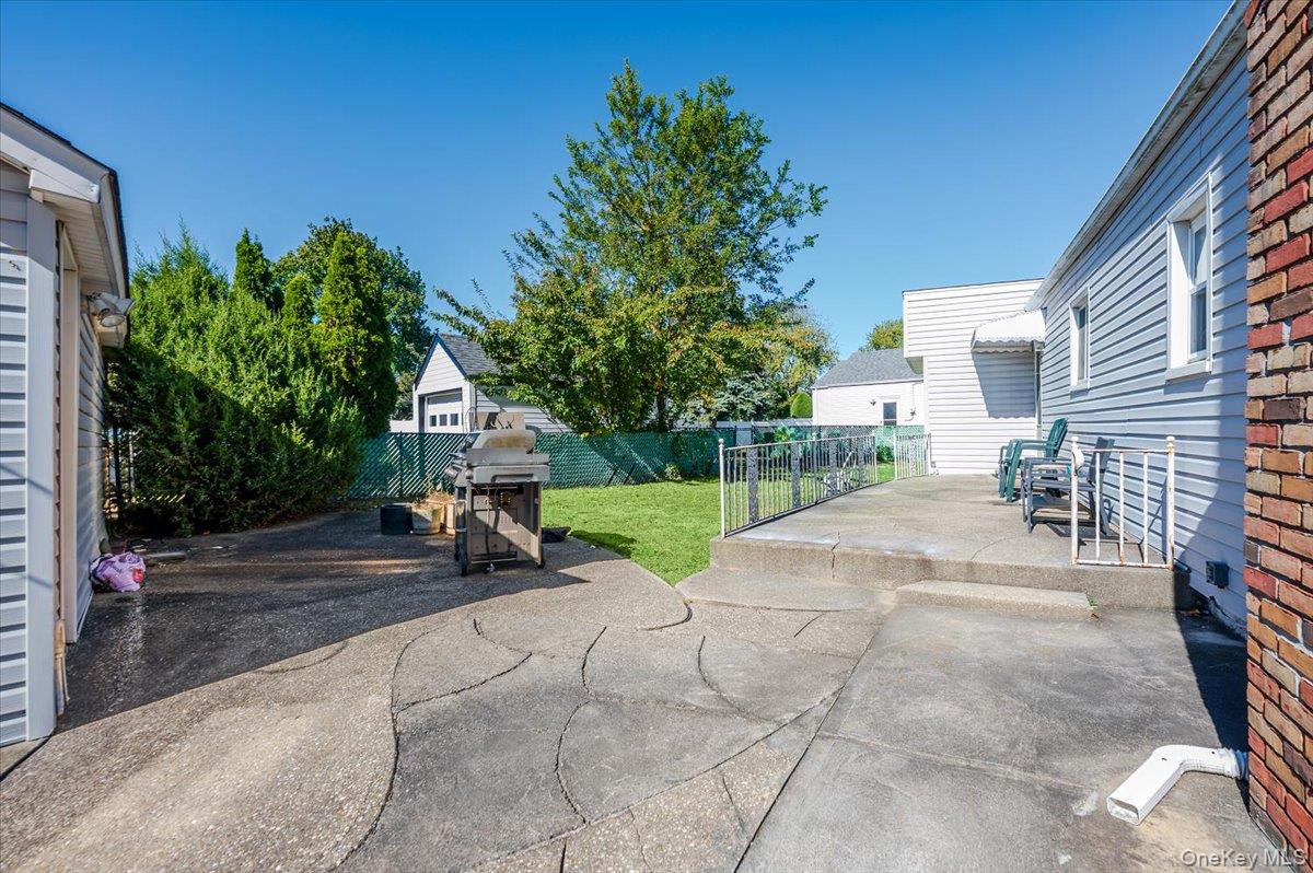 #19 photo, 27 Hewlett Point Avenue, ナッソー郡 East Rockaway , NY 11518