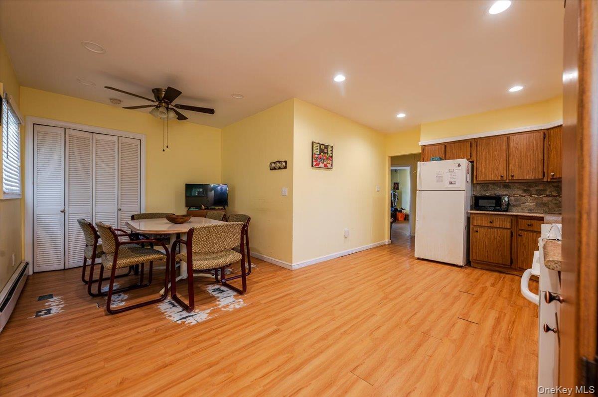 #8 photo, 27 Hewlett Point Avenue, ナッソー郡 East Rockaway , NY 11518