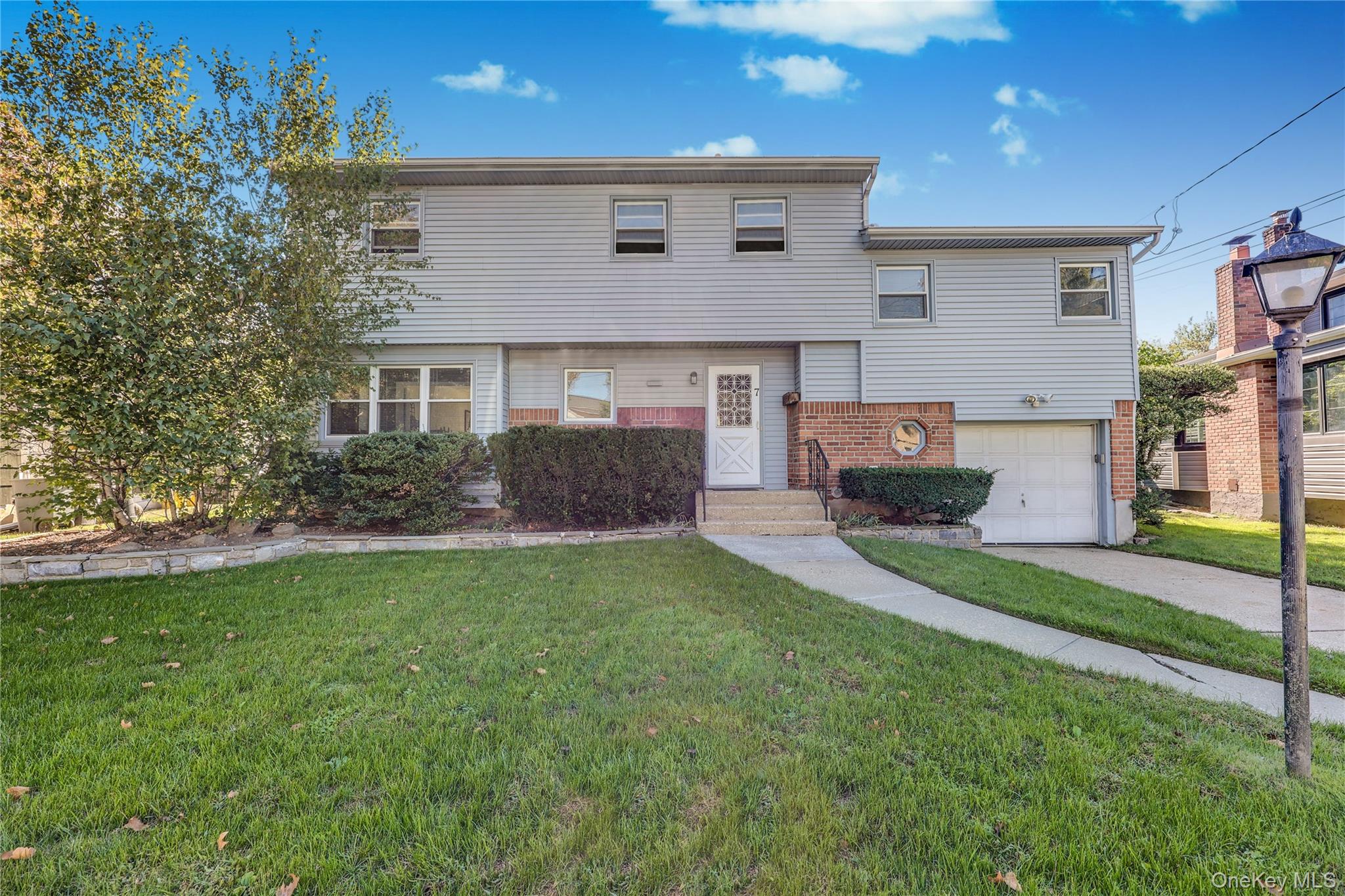 #1 photo, 7 Park Circle, ナッソー郡 Cedarhurst , NY 11516