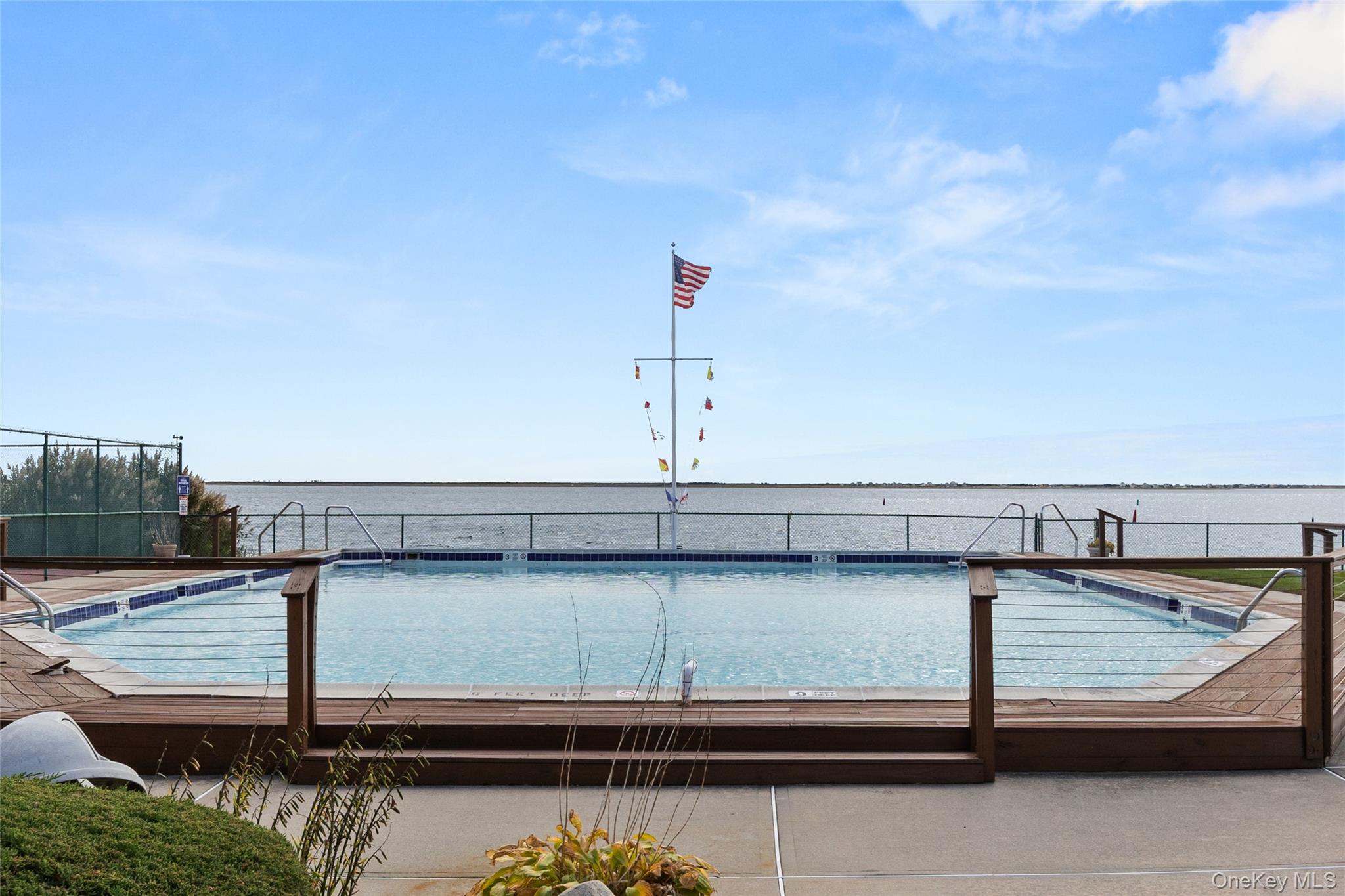 #15 photo, 441 Mariners Way, サフォーク郡 Copiague , NY 11726