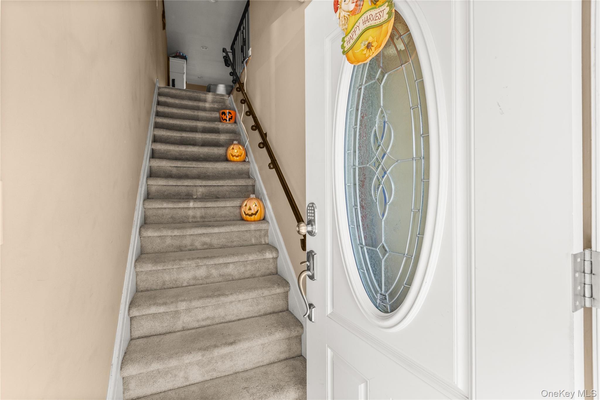 #2 photo, 441 Mariners Way, サフォーク郡 Copiague , NY 11726