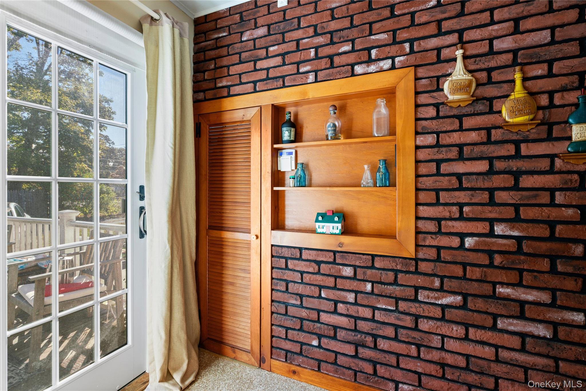 #12 photo, 313 Forest Road, サフォーク郡 Mastic Beach , NY 11951