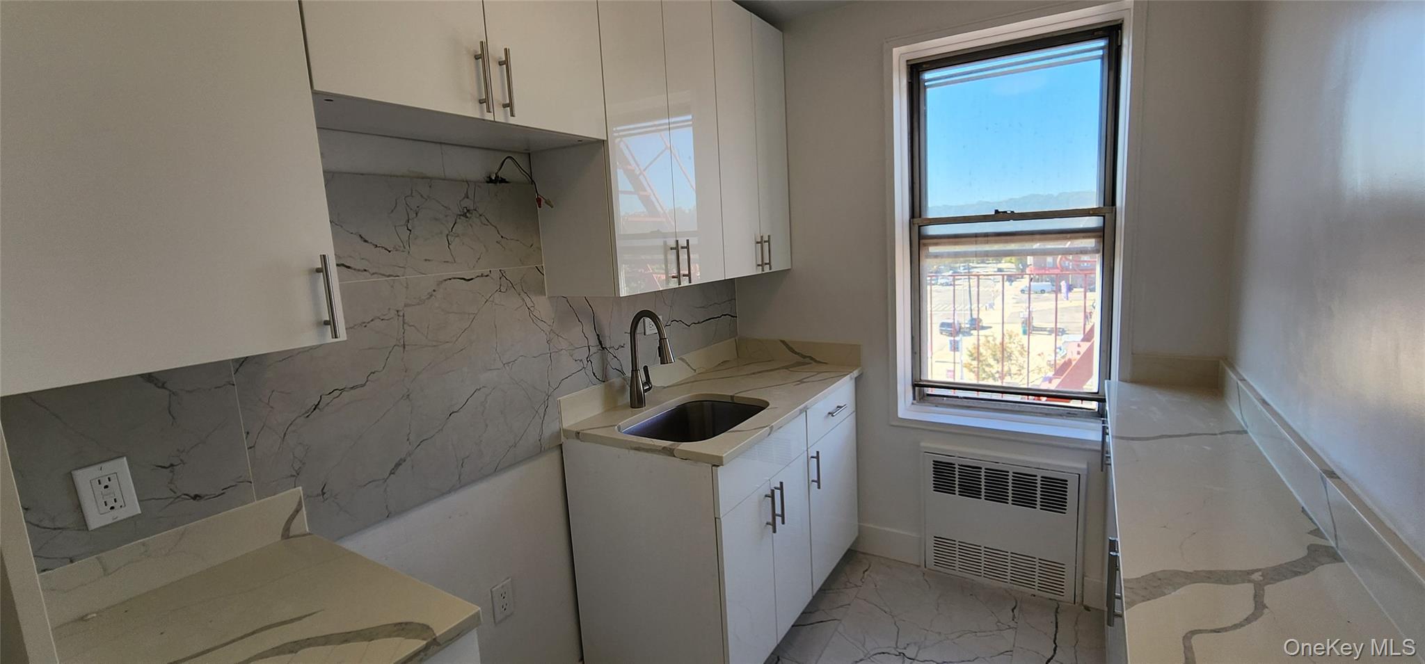 #3 photo, 222-89 Braddock Ave, クイーンズ区 Bellerose , NY 11428