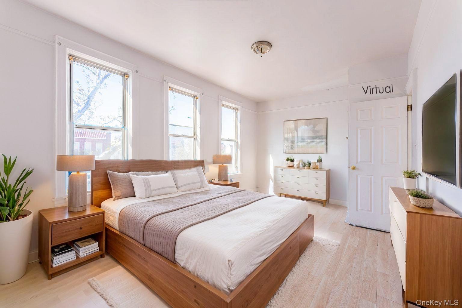 #16 photo, 31-39 84th Street, クイーンズ区 Jackson Heights , NY 11370