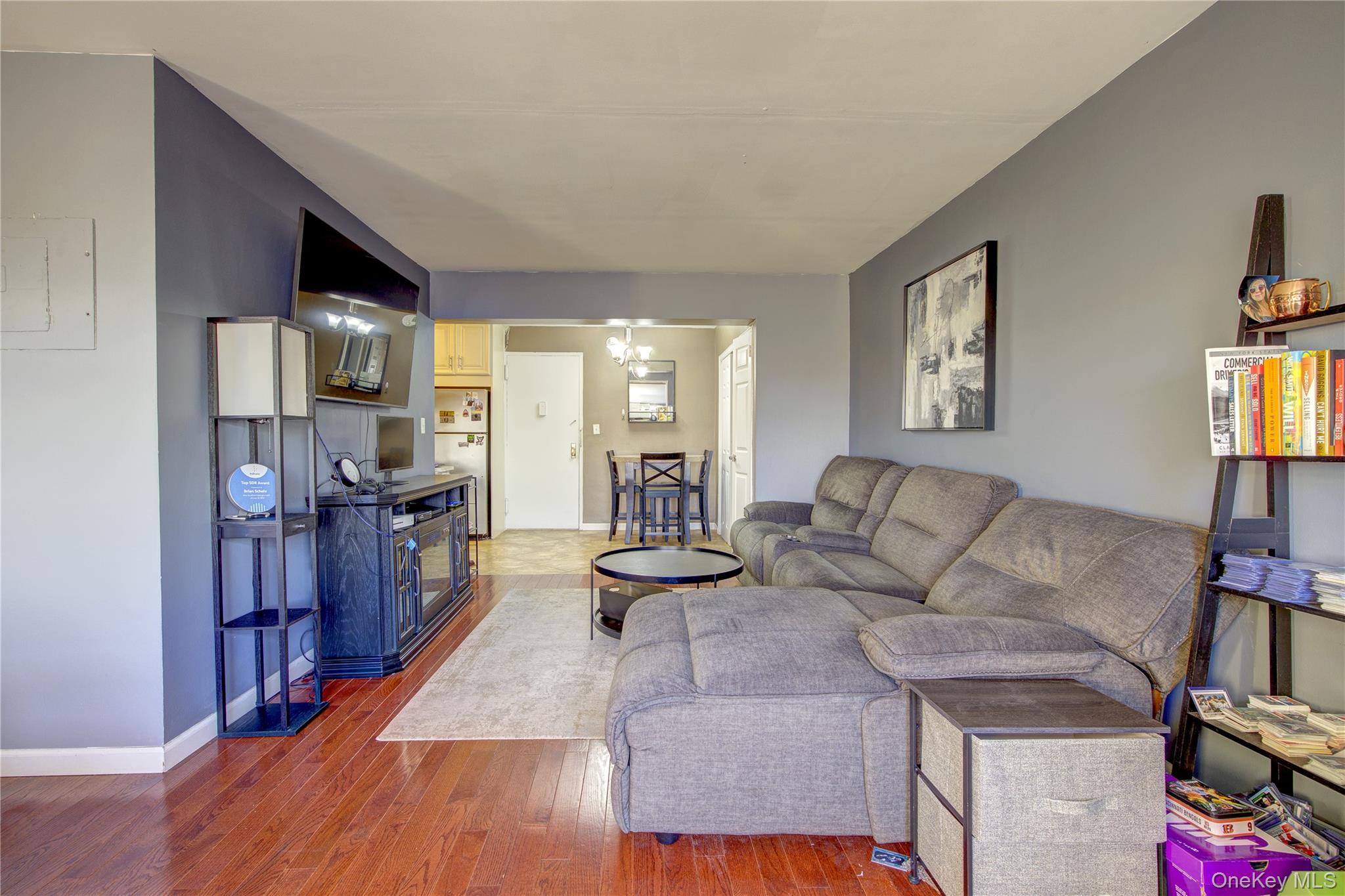 #3 photo, 370 W Broadway, ナッソー郡 Long Beach , NY 11561