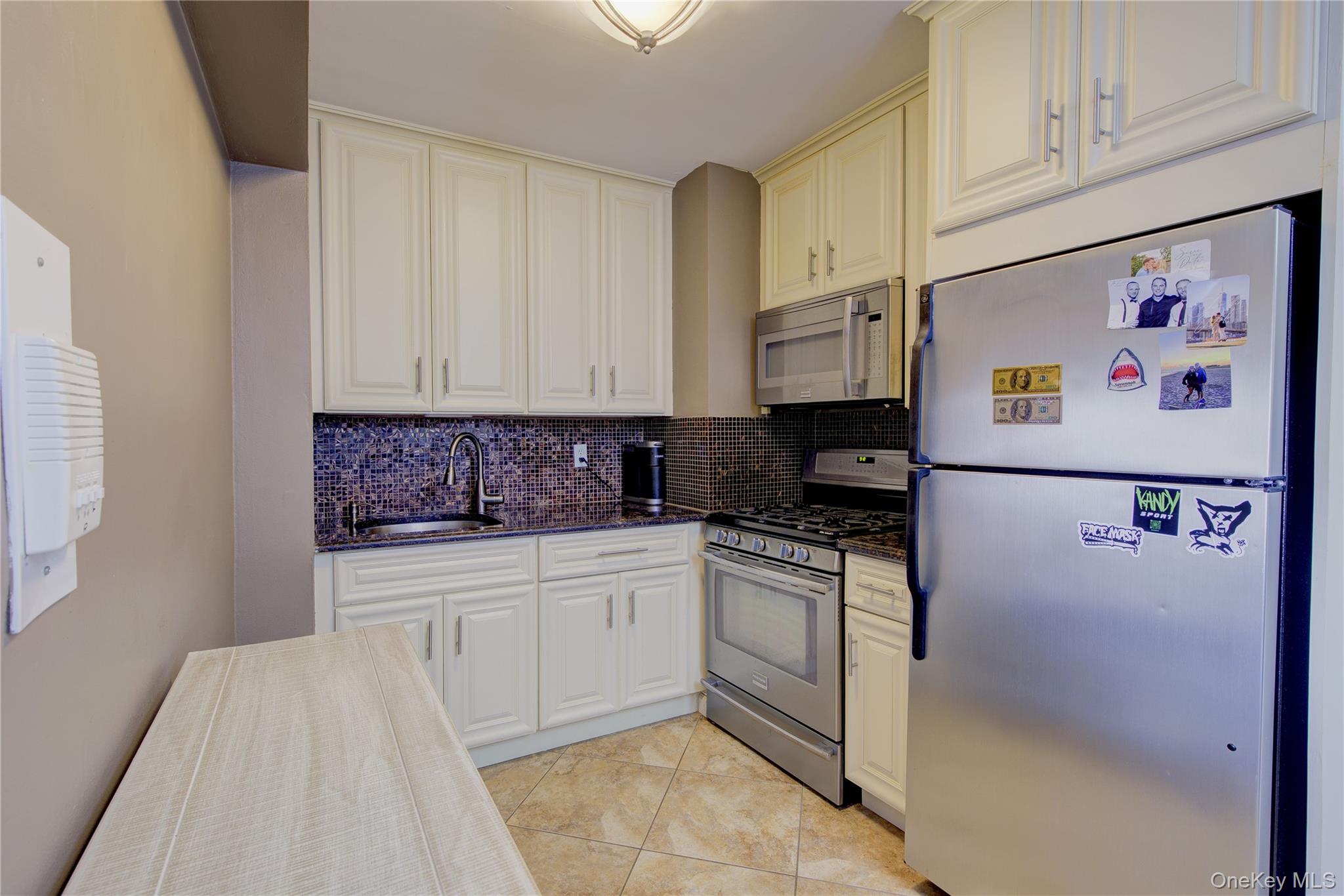 #7 photo, 370 W Broadway, ナッソー郡 Long Beach , NY 11561