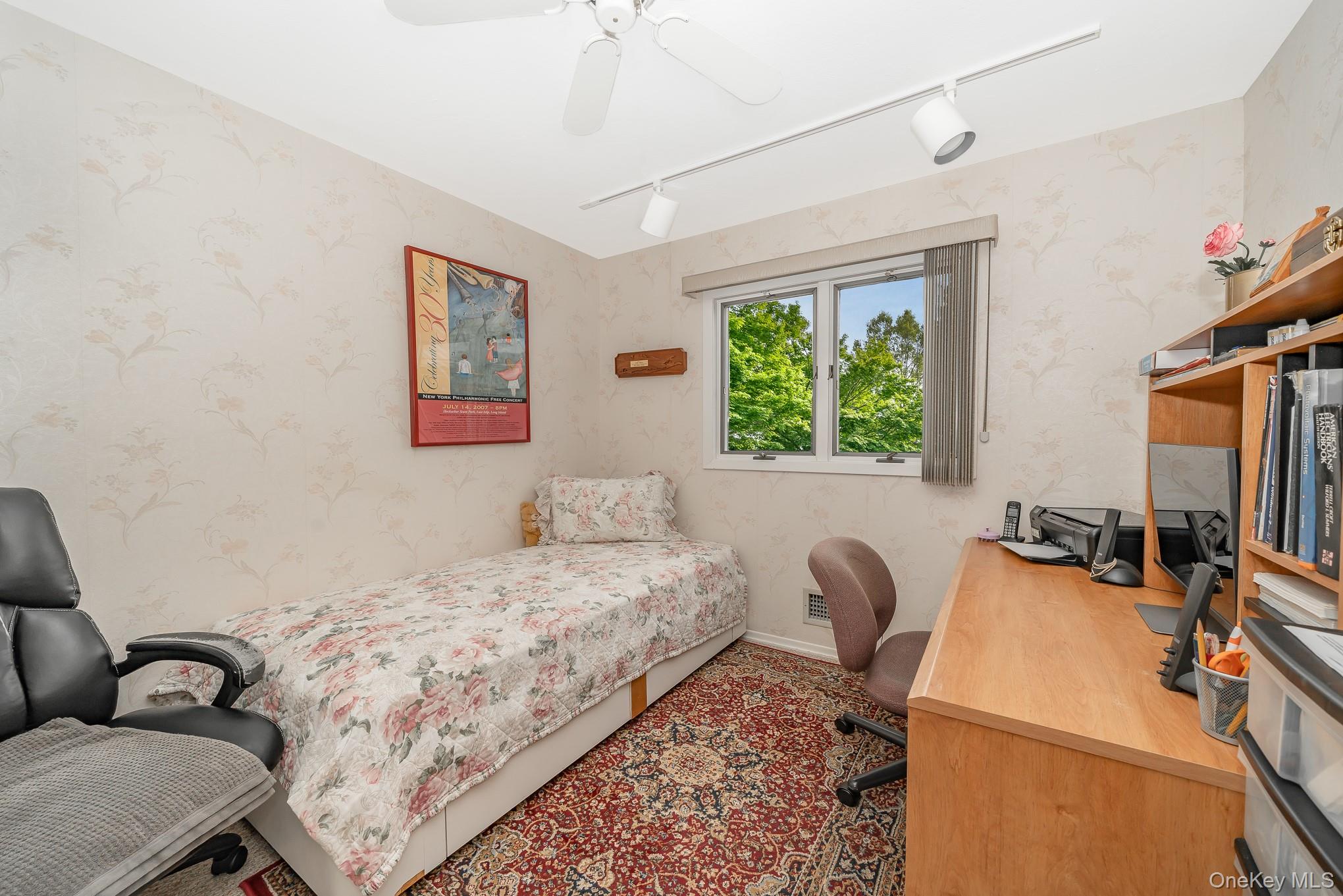 #12 photo, 349 Lido Parkway, サフォーク郡 Lindenhurst , NY 11757