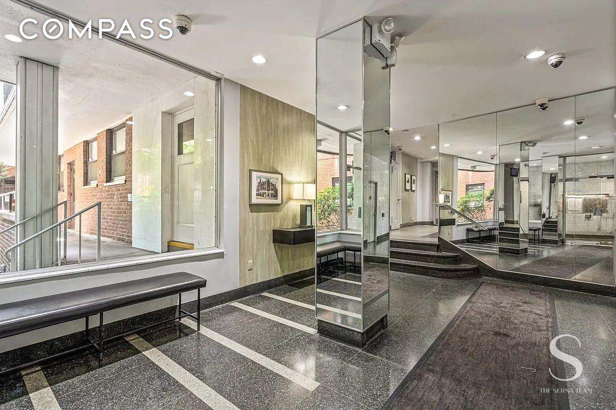 #10 photo, 35-51 85th Street, クイーンズ区 Jackson Heights , NY 11372