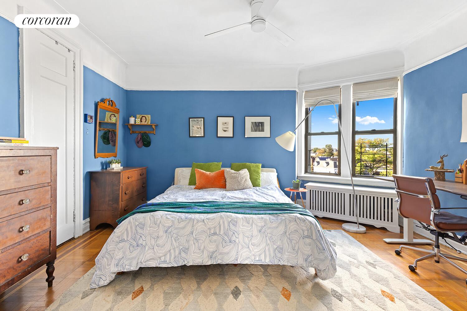 #3 photo, 7825 4TH Avenue, ブルックリン区 Bay Ridge , NY 11209