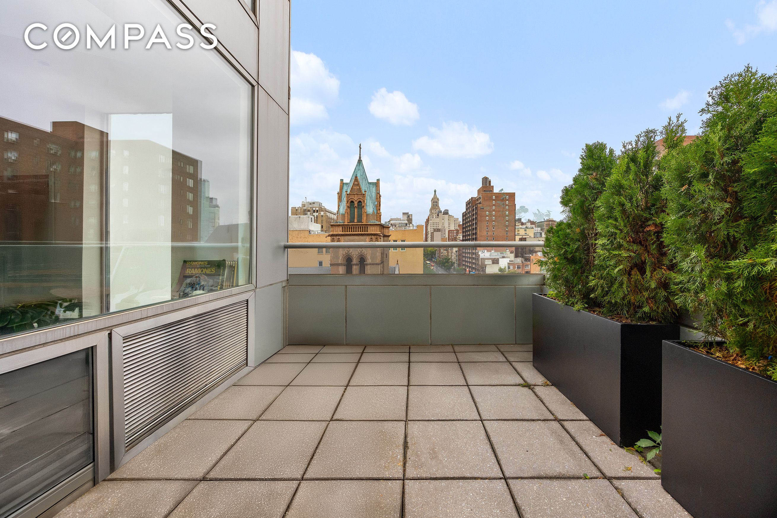 #12 photo, 425 E 13th Street, マンハッタン East Village , NY 10009