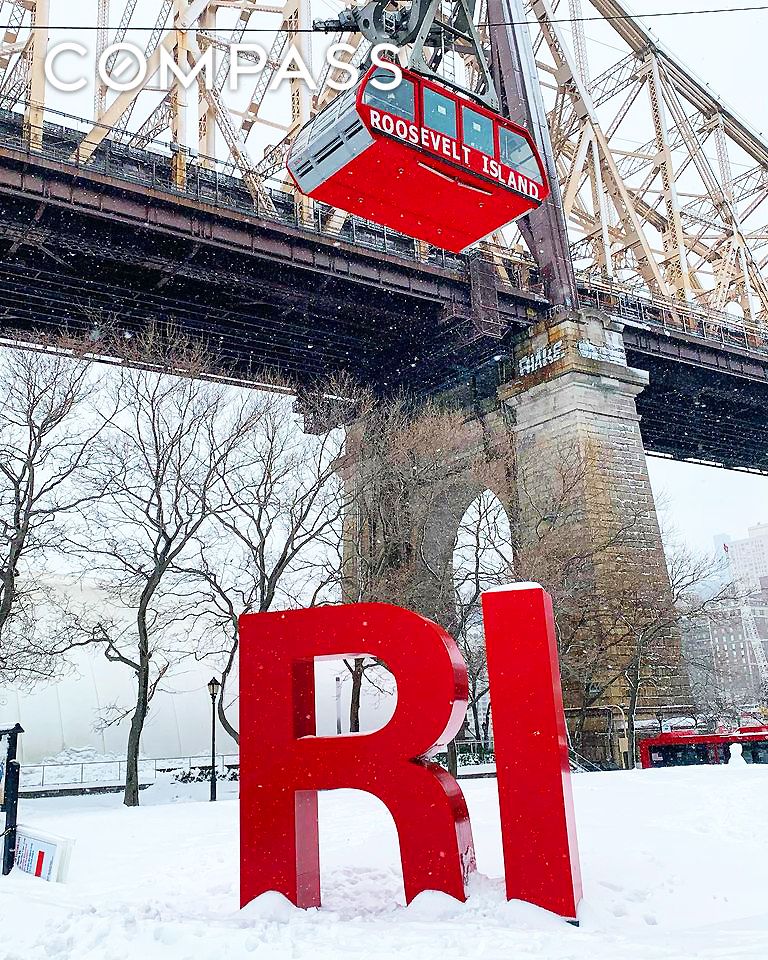 #17 photo, 555 Main Street, ম্যানহাটন Roosevelt Island , NY 10044