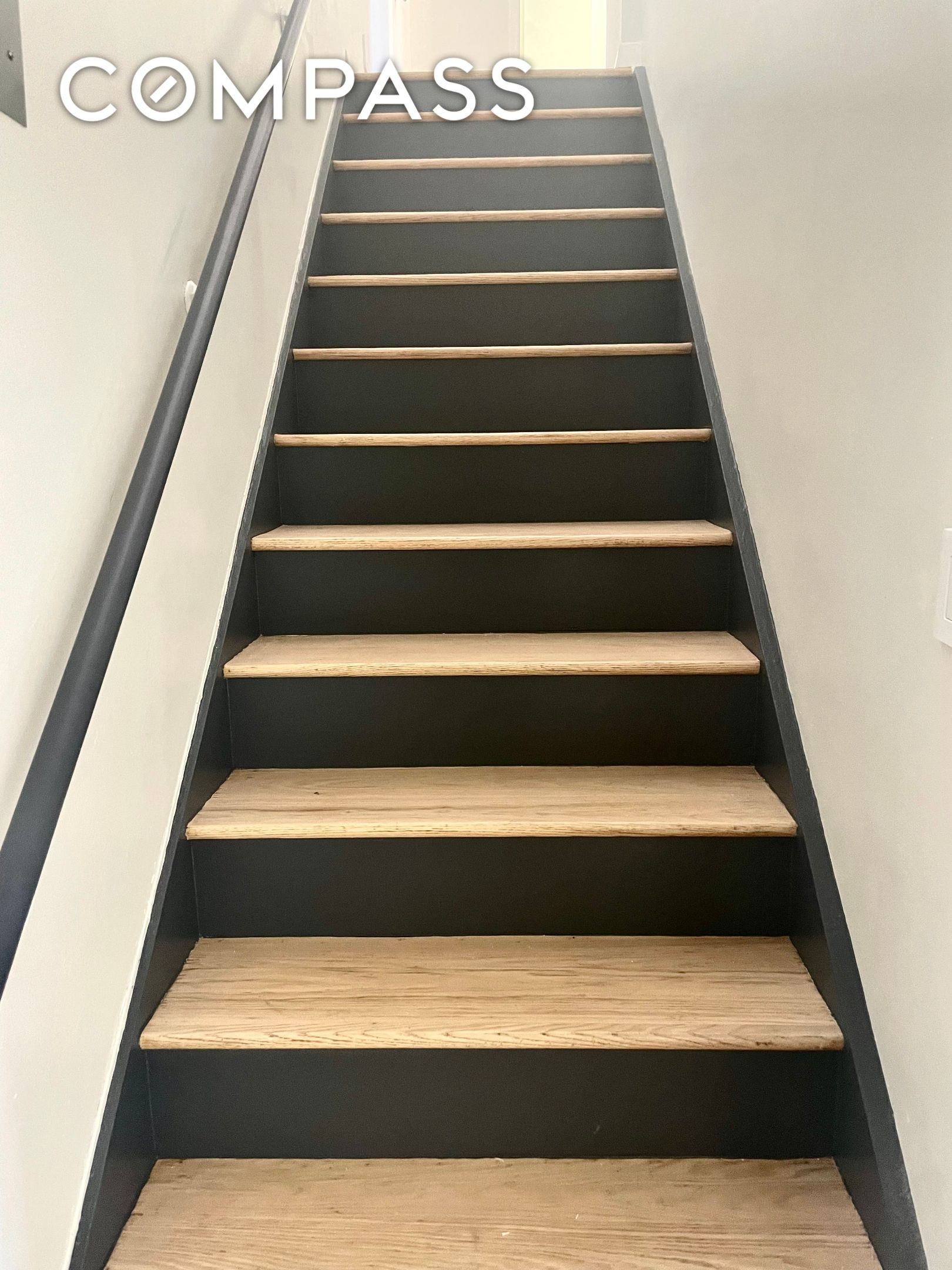 #8 photo, 555 Main Street, マンハッタン Roosevelt Island , NY 10044