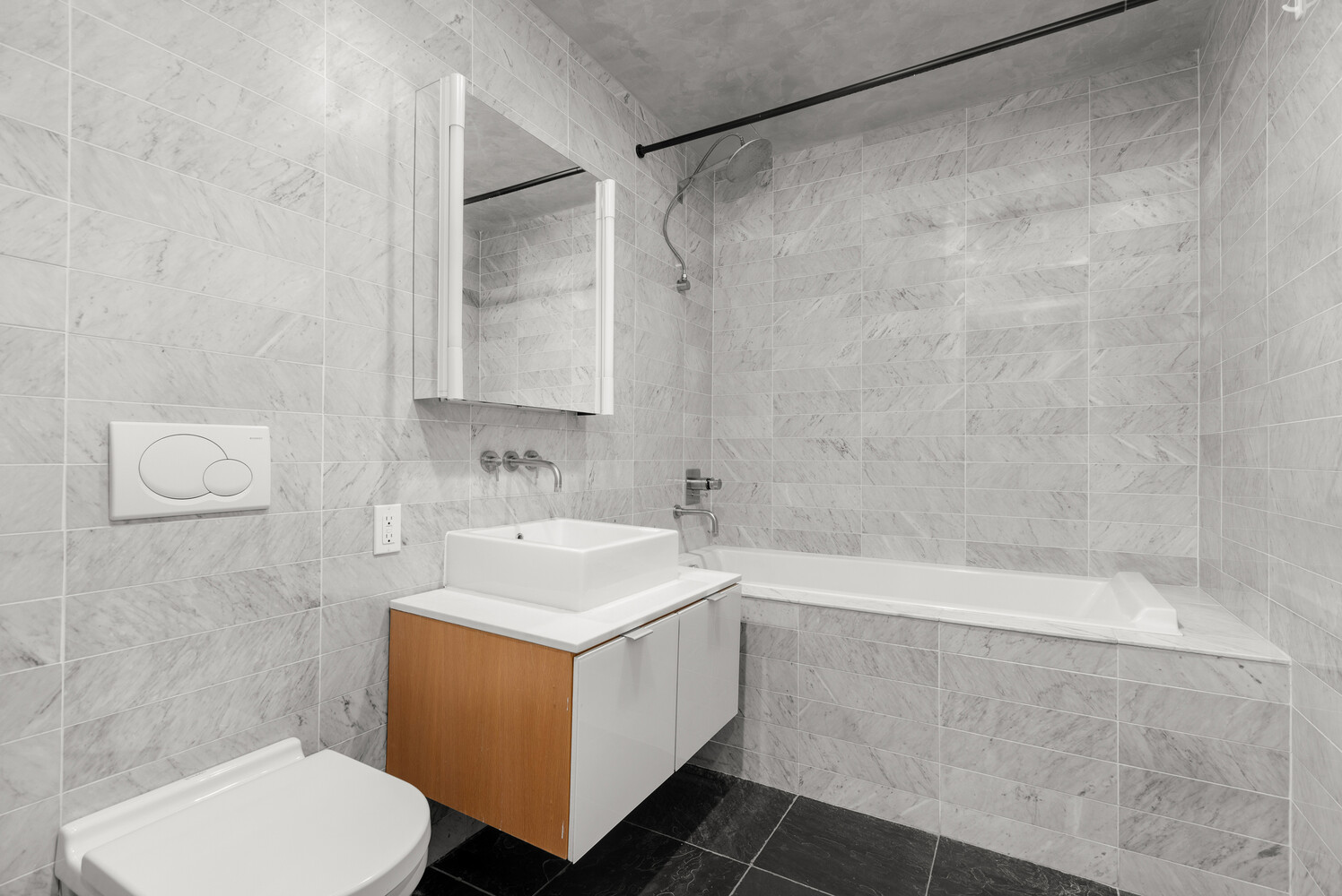 #9 photo, 333 W 14TH Street, Chelsea , NY 10014