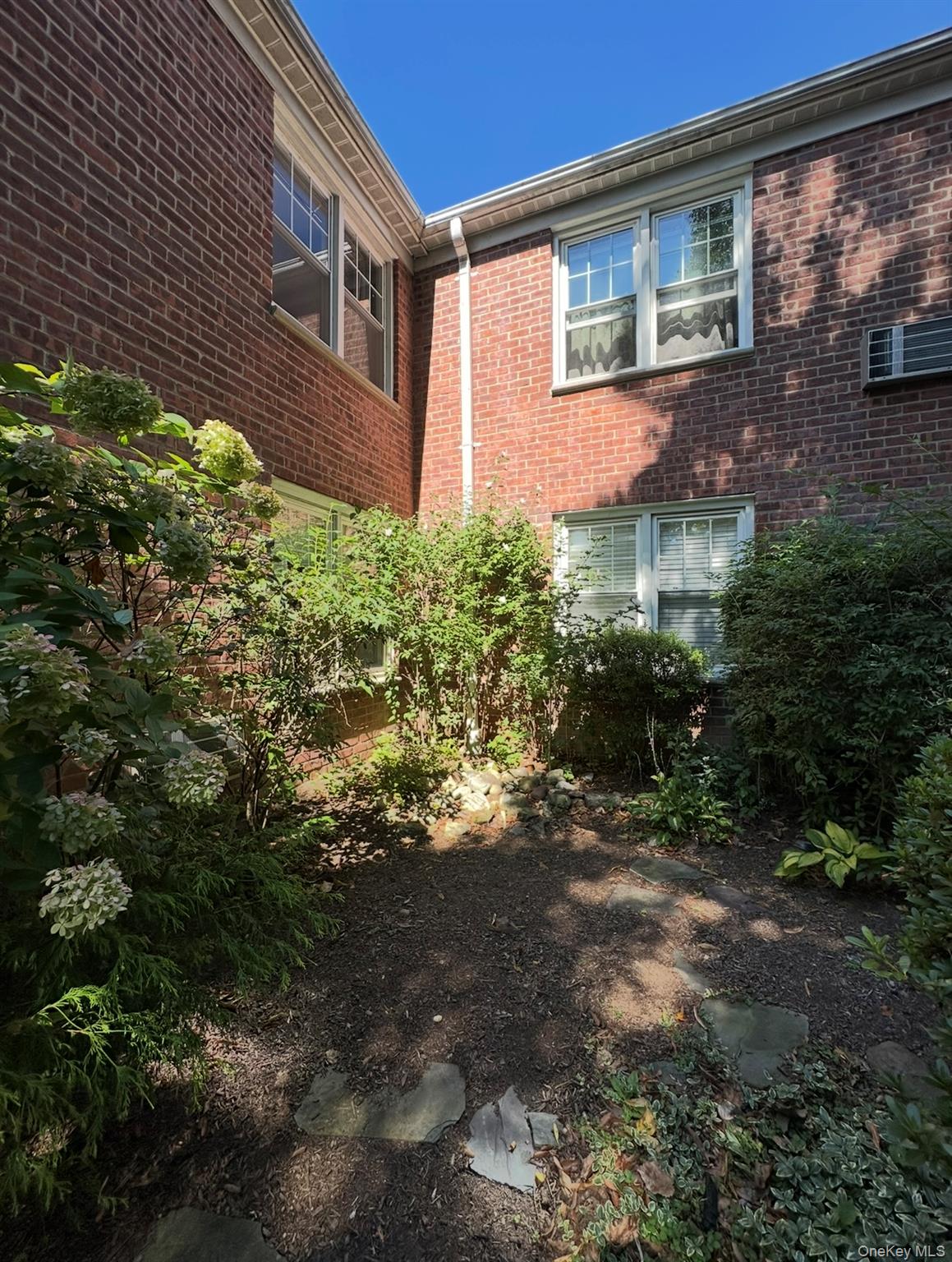 #3 photo, 100 Cedar Street, Dobbs Ferry , NY 10522