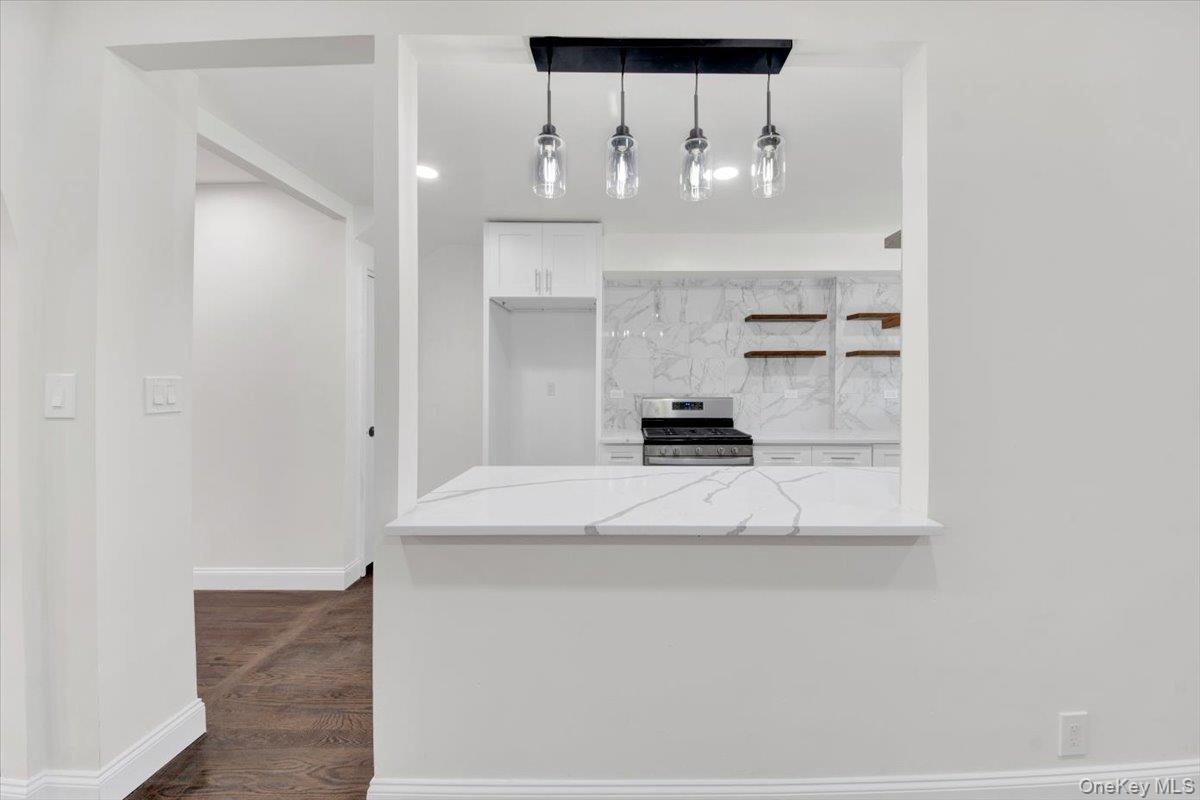 #4 photo, 4126 Gunther Avenue, ブロンクス区 Bronx , NY 10466