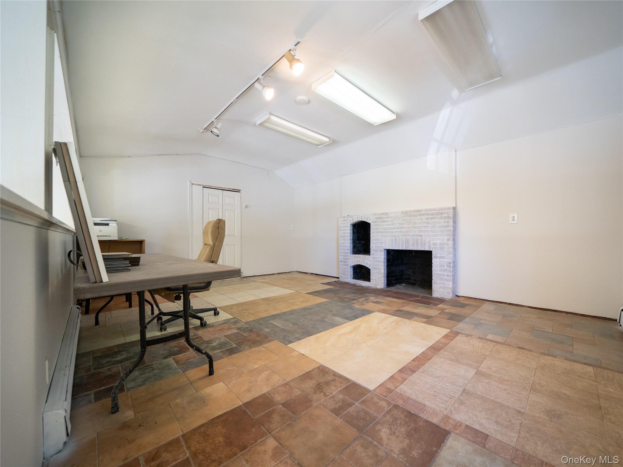 #8 photo, 544 Route 6, Mahopac , NY 10541