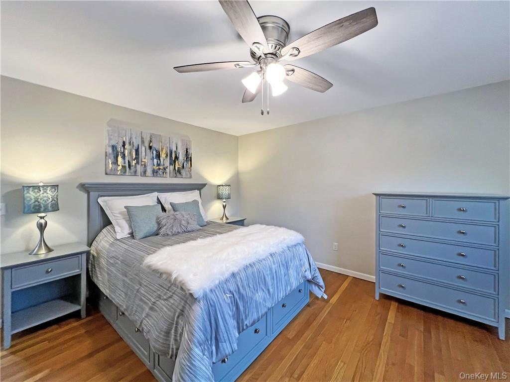 #5 photo, 202 Park Avenue, Harrison , NY 10528