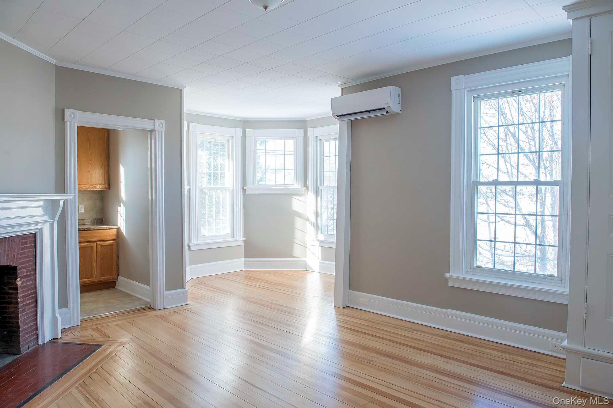 #2 photo, 3212 FRANKLIN Avenue, Millbrook , NY 12545