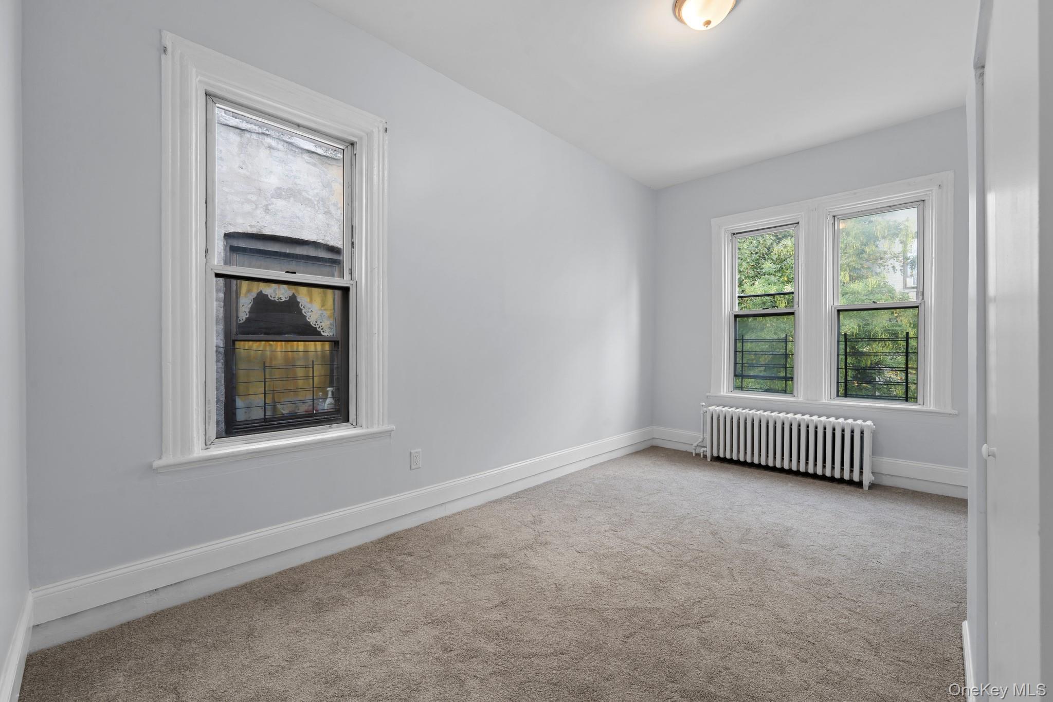 #10 photo, 2249 Hughes Avenue, ブロンクス区 Bronx , NY 10457