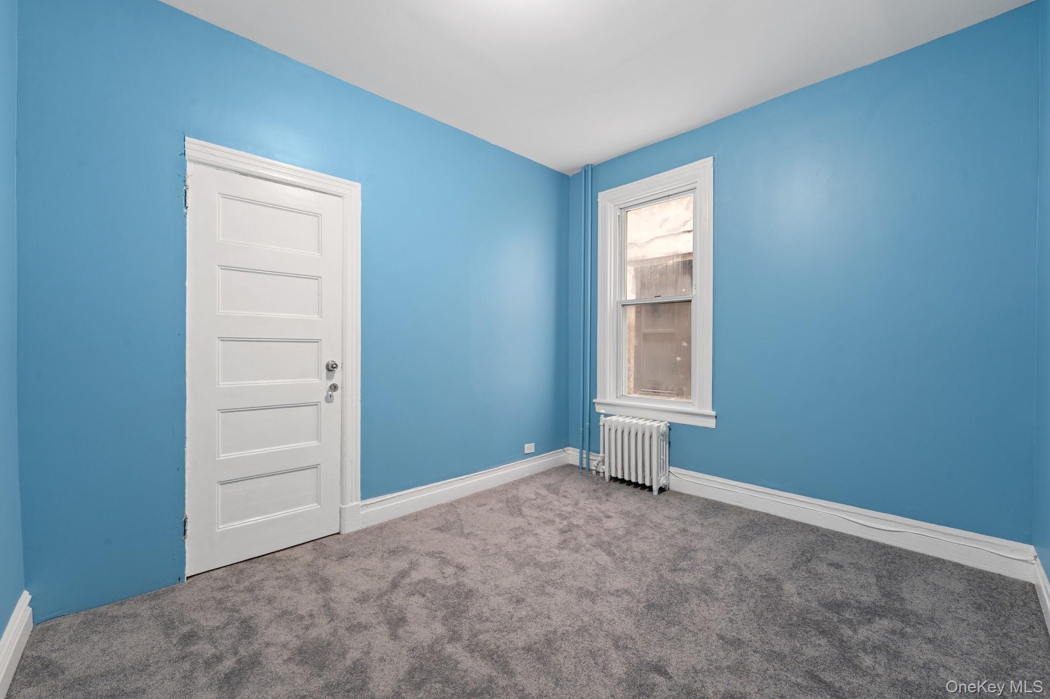 #19 photo, 2249 Hughes Avenue, ブロンクス区 Bronx , NY 10457