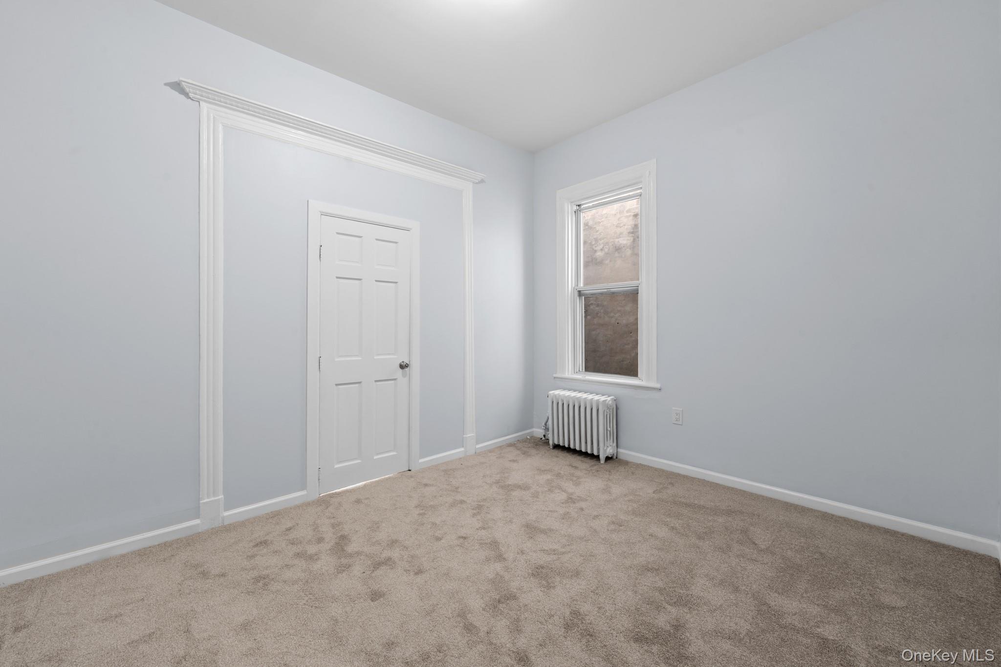 #7 photo, 2249 Hughes Avenue, ブロンクス区 Bronx , NY 10457