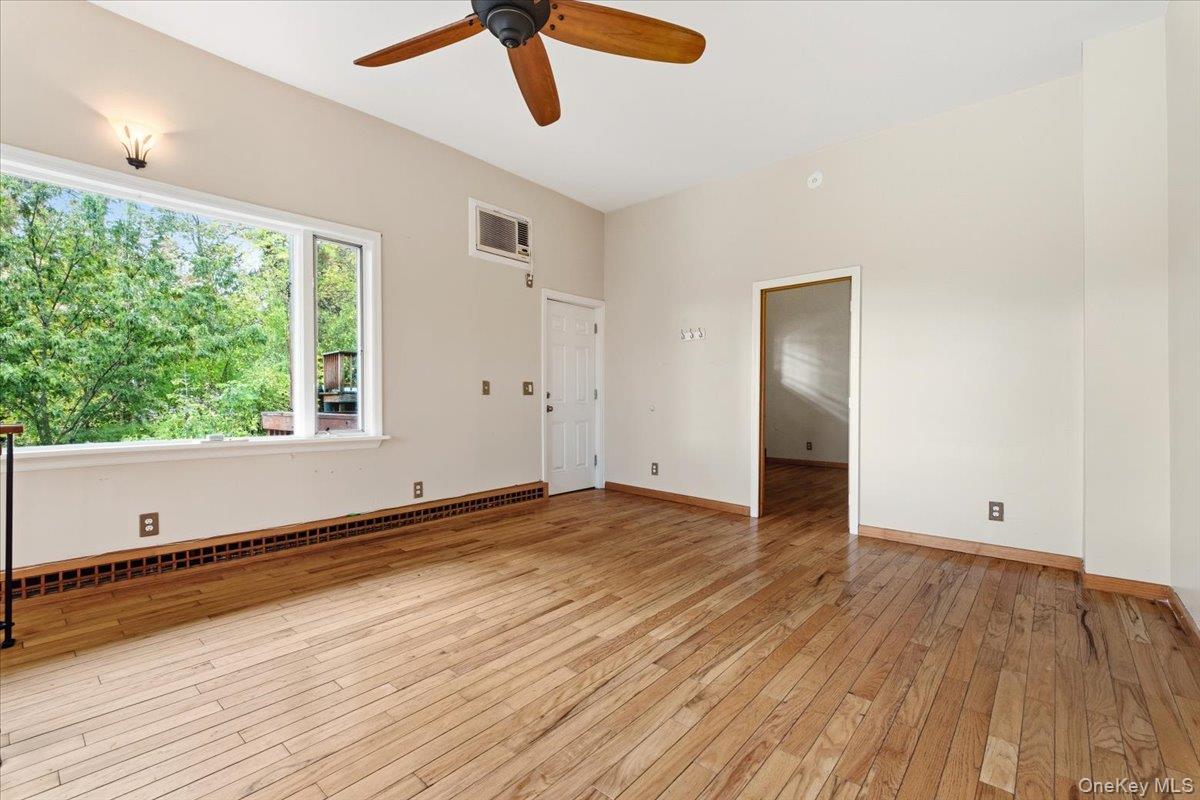 #15 photo, 333 Lake Drive, Lake Peekskill , NY 10537