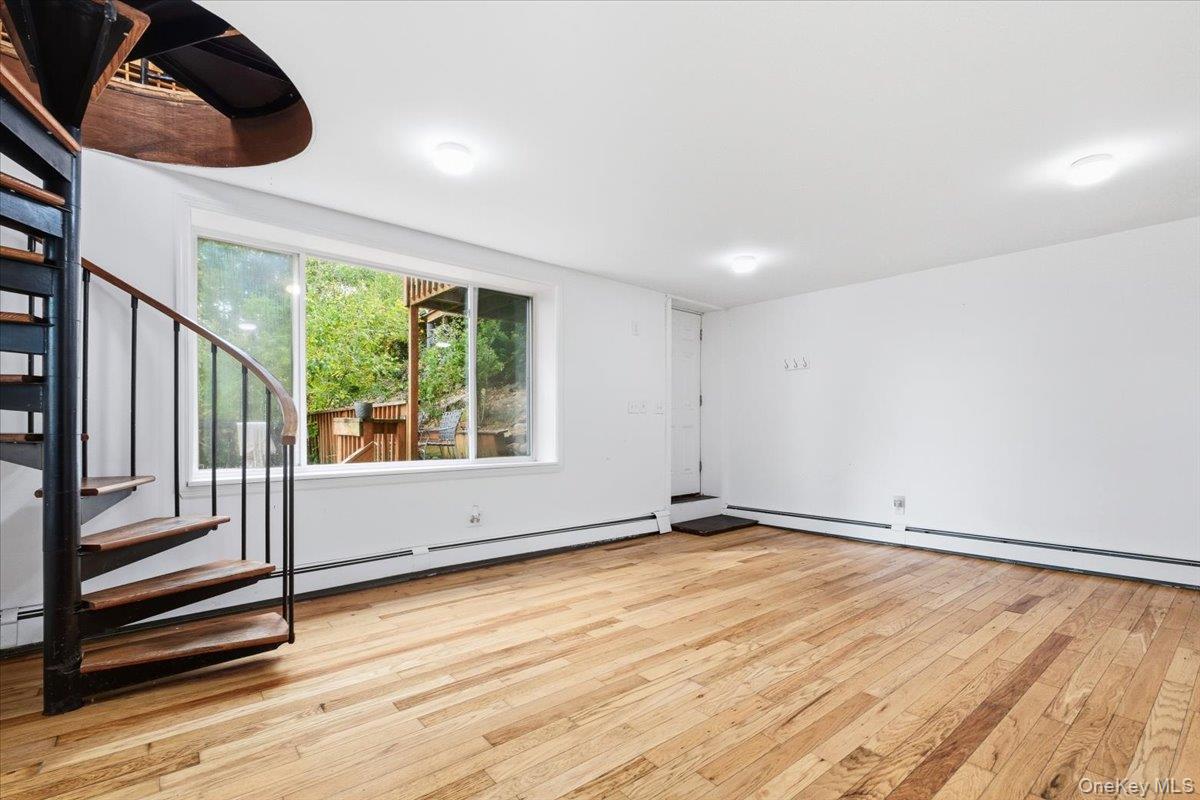 #3 photo, 333 Lake Drive, Lake Peekskill , NY 10537