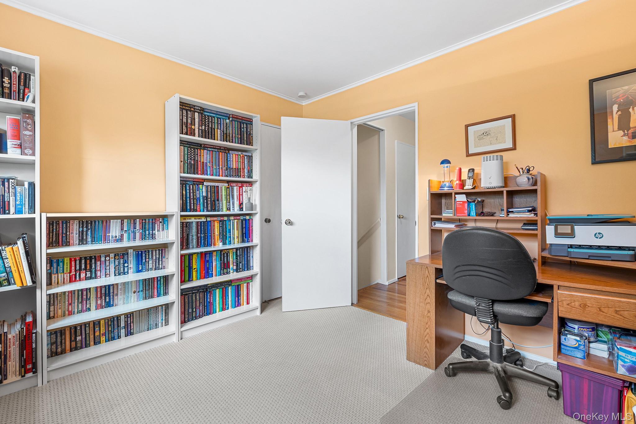 #12 photo, 19 Donald Lane, Ossining , NY 10562