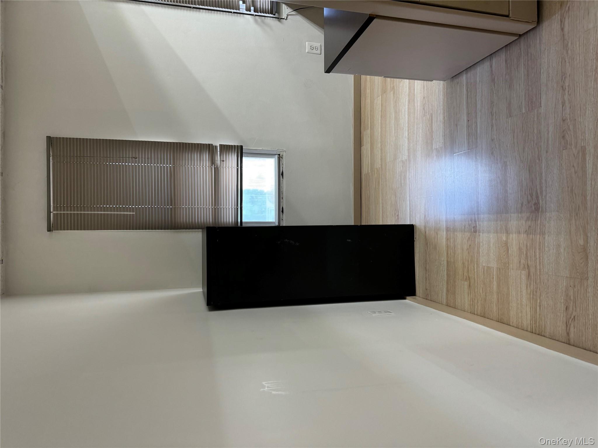 #16 photo, 79-02 Roosevelt Ave, クイーンズ区 Elmhurst , NY 11373