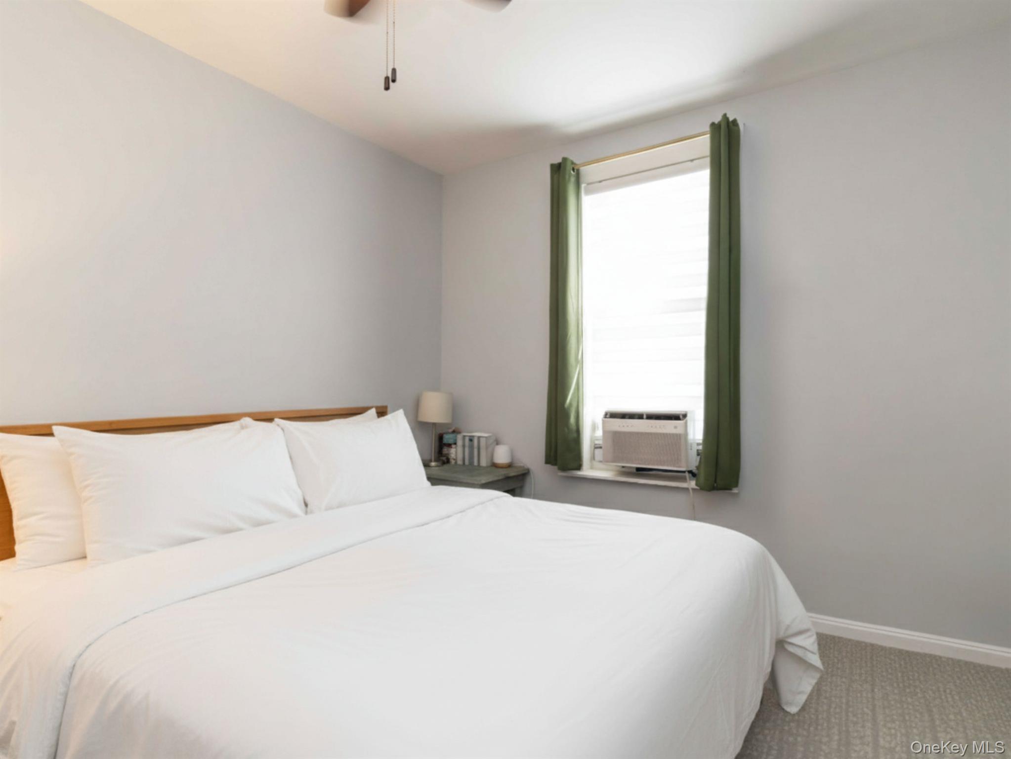 #20 photo, 22-51 36 Street, クイーンズ区 Astoria , NY 11105