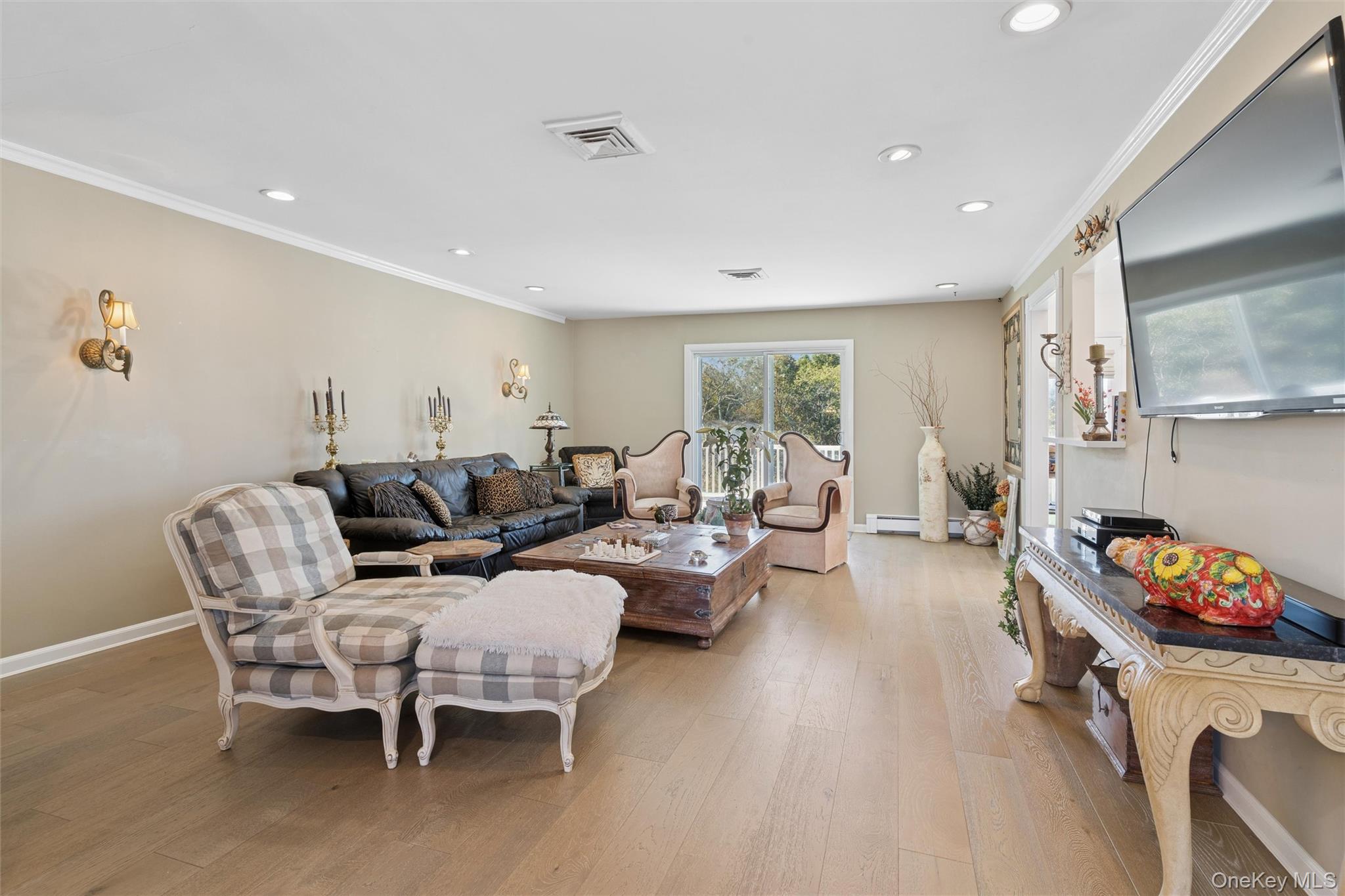 #4 photo, 2858 Shore Road, ナッソー郡 Bellmore , NY 11710