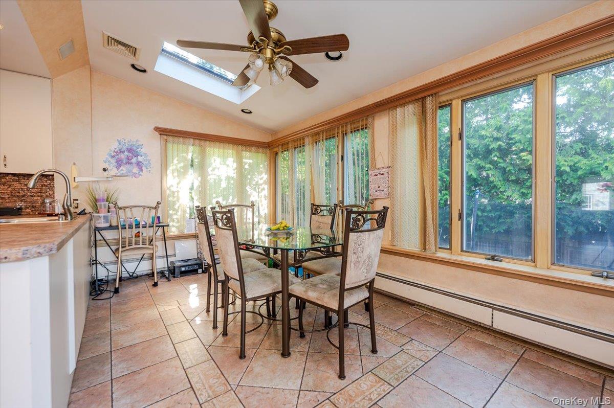 #11 photo, 1050 Mora Place, ナッソー郡 Woodmere , NY 11598