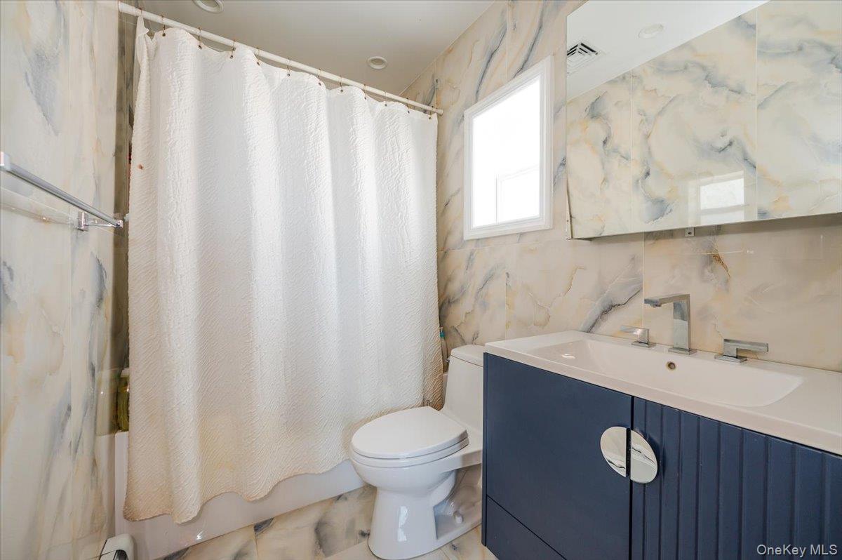 #16 photo, 1050 Mora Place, ナッソー郡 Woodmere , NY 11598