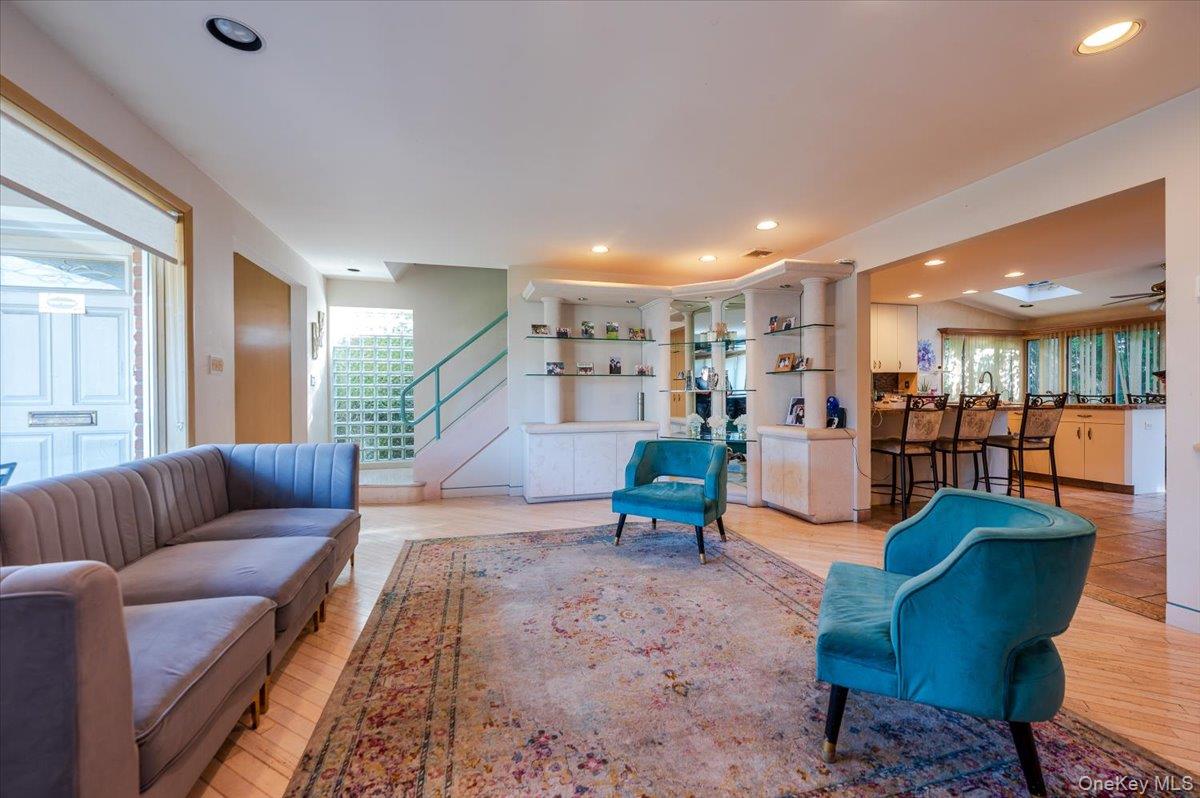 #5 photo, 1050 Mora Place, ナッソー郡 Woodmere , NY 11598