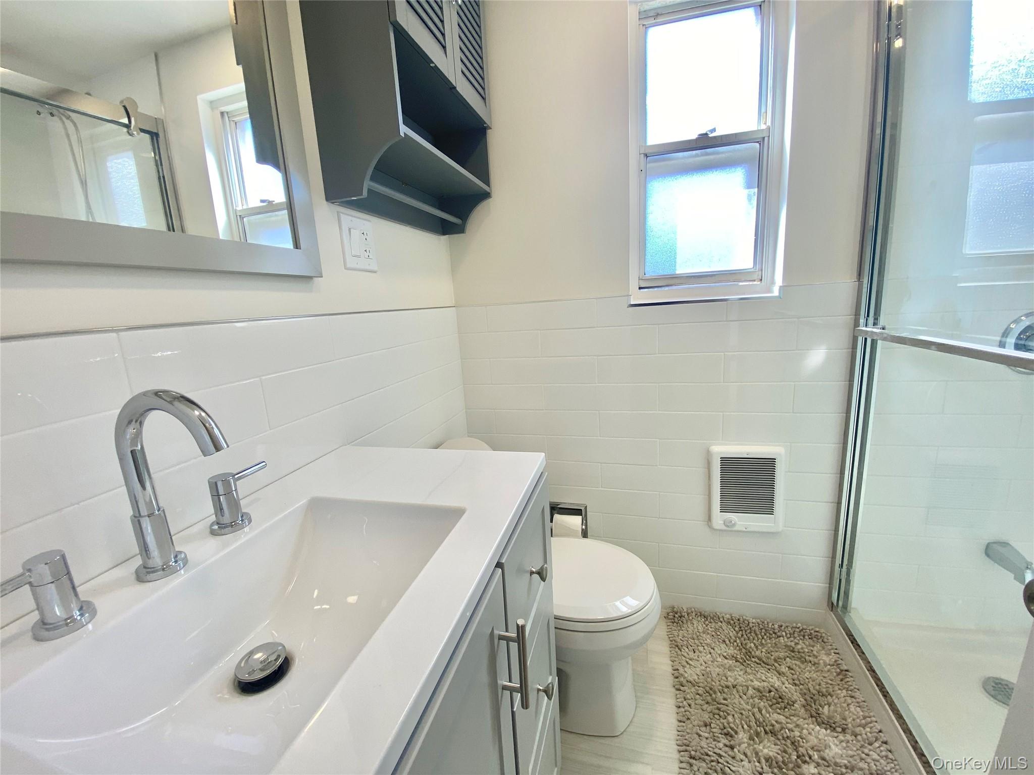 #11 photo, 264-15 Langston Avenue, クイーンズ区 Glen Oaks , NY 11004